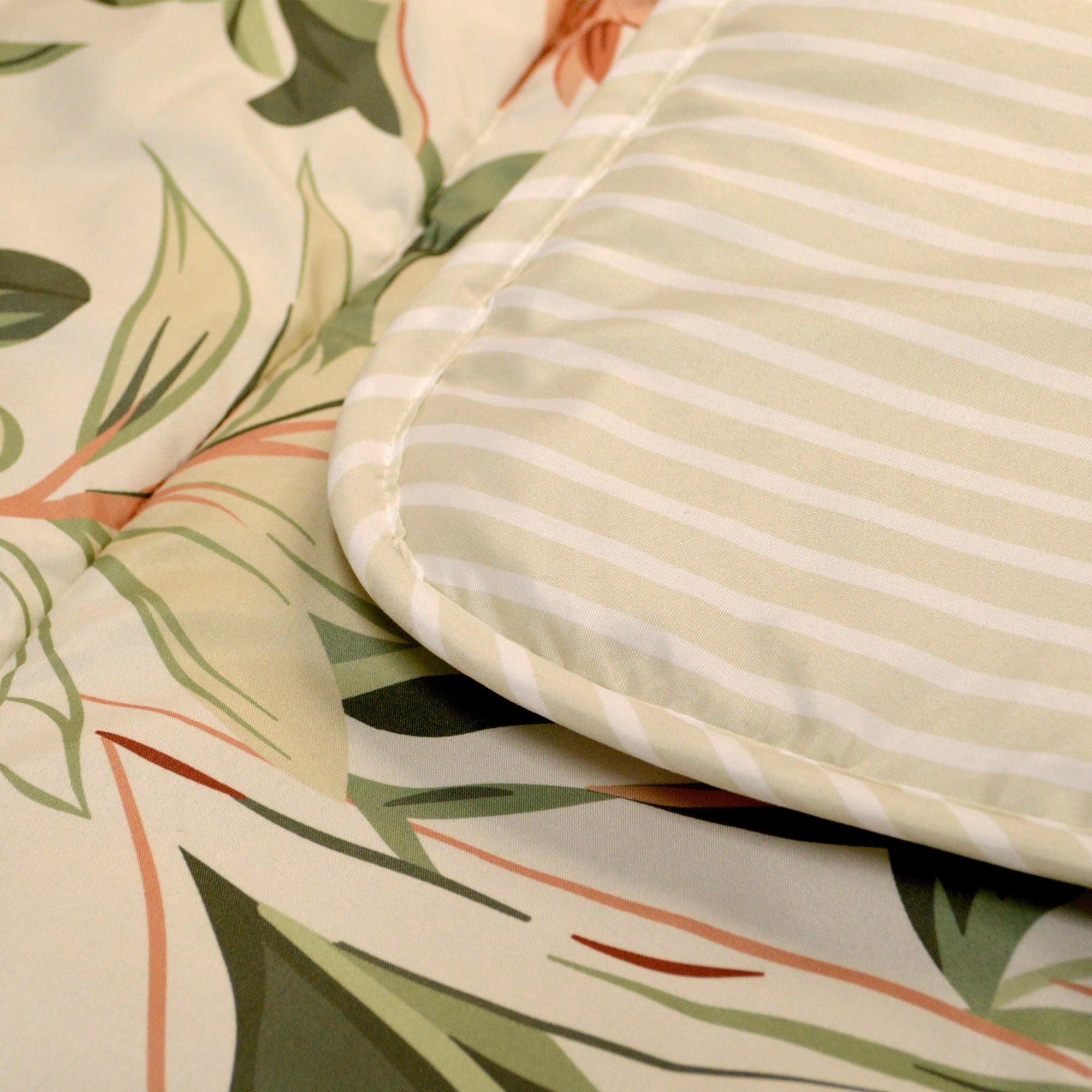 All-in One Lazy Dekbed Floral Green - Dekbed voor het hele jaar