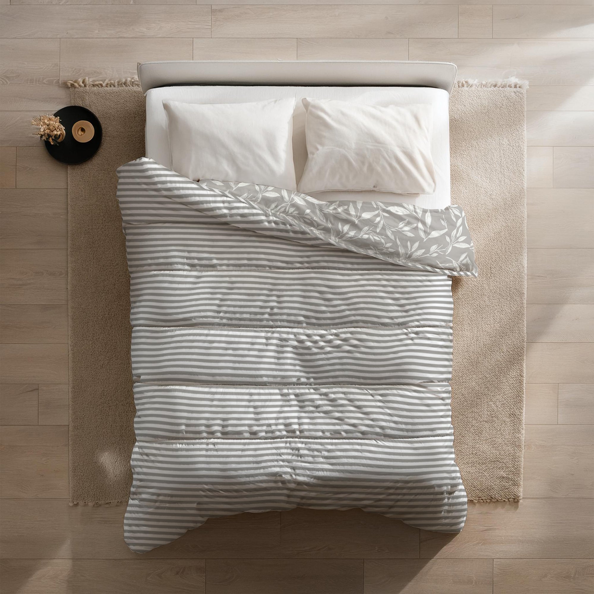 All-in-One Lazy Duvet Grey Leafs - Duvet for the whole year