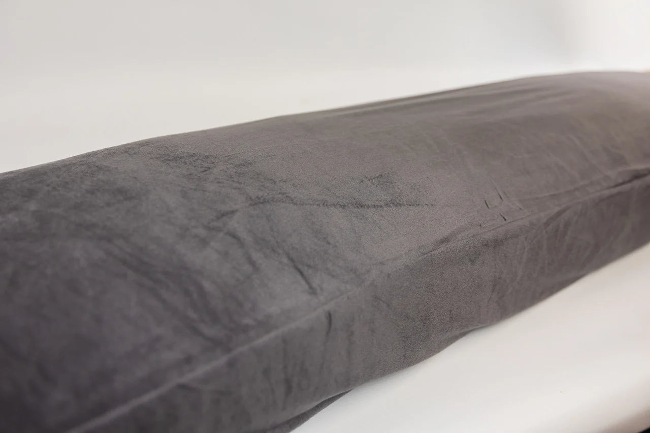 Velvet Kussensloop Antraciet – Luxe Bodypillow Hoes | 45x145 cm