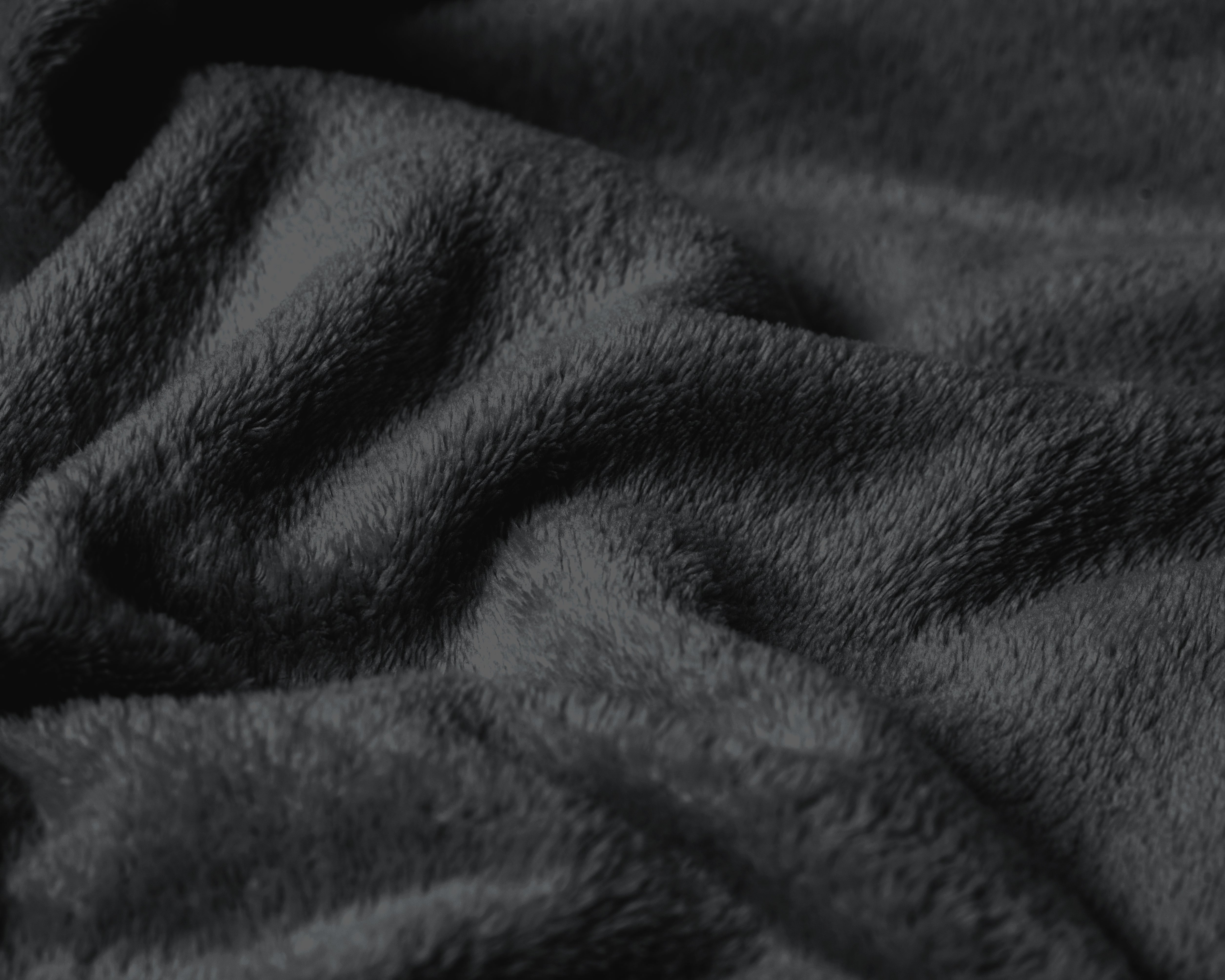Coral Fleece Bathrobe Black - Perfect fit - Absorbs moisture - Available in different sizes