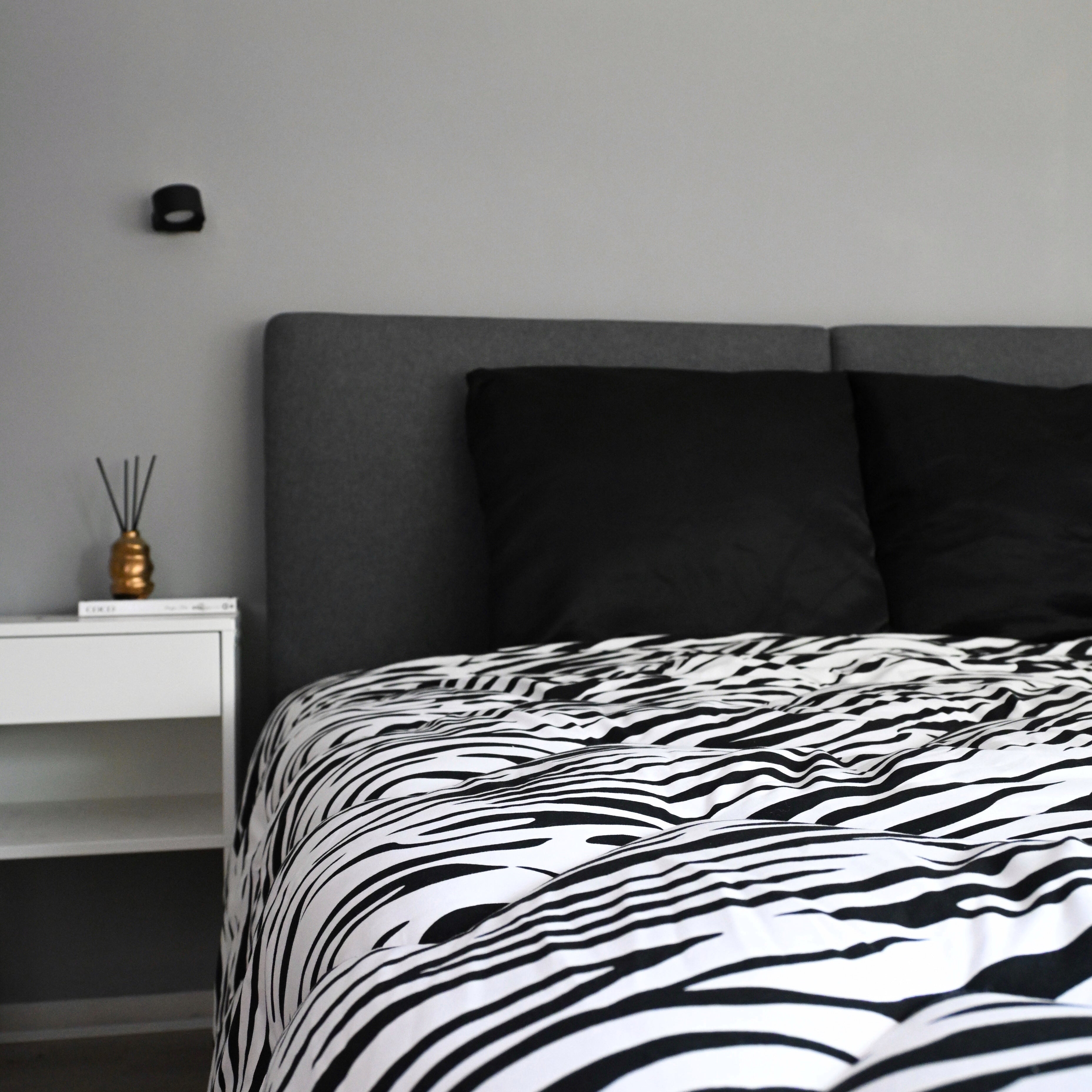 All-in One Lazy Dekbed Zebra - Dekbed voor het hele jaar
