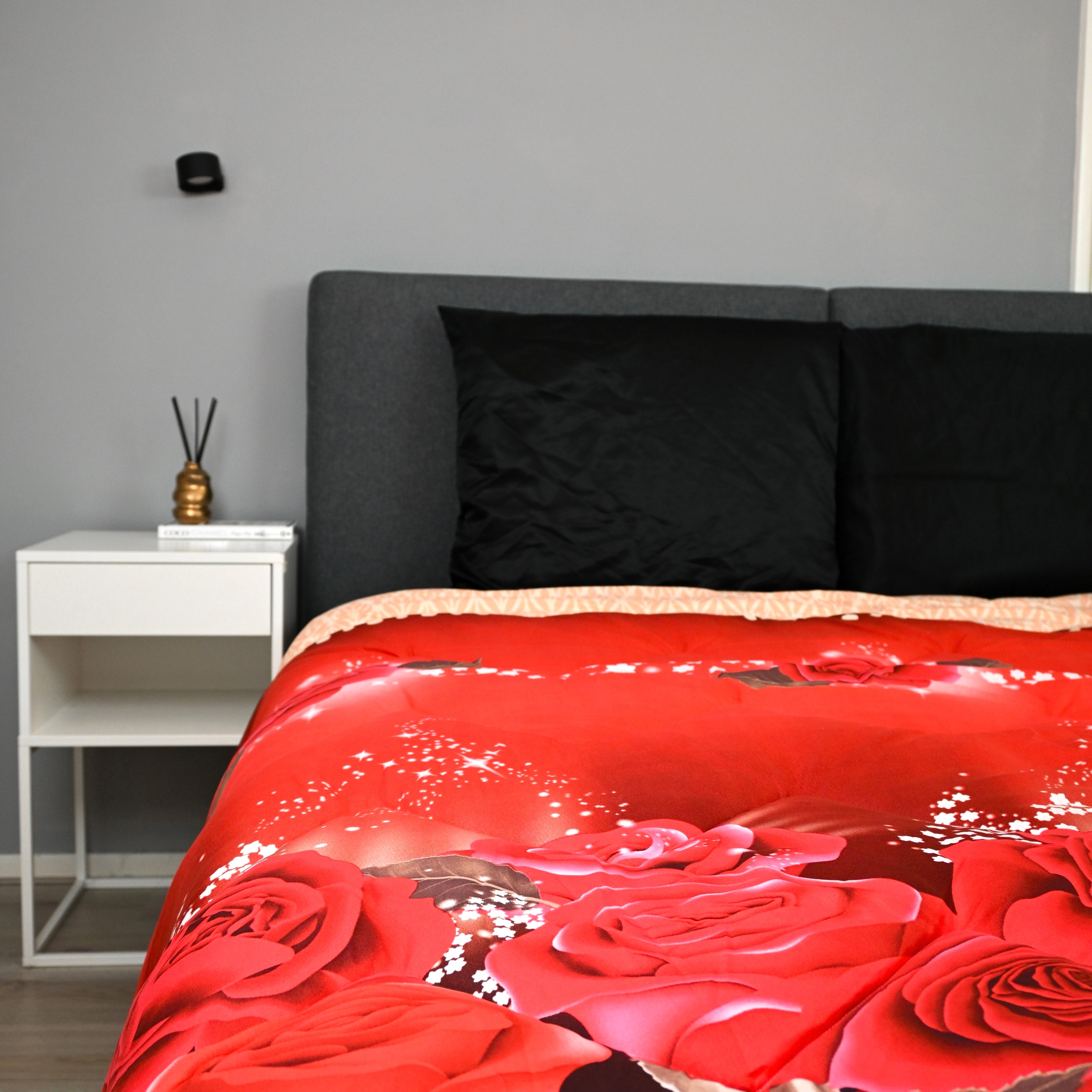 All-in One Lazy Dekbed Rode Rozen - Dekbed voor het hele jaar