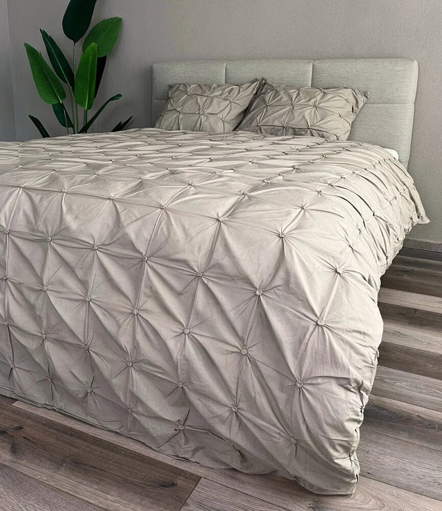 Dekbedovertrek Alexandria Taupe – Luxe, Comfort & Stijl