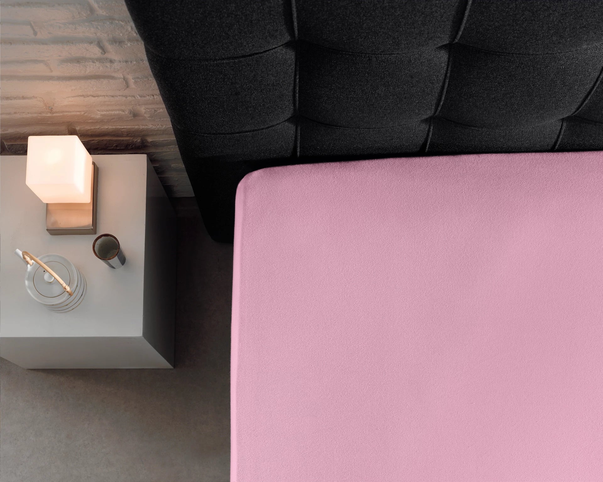 Double Jersey 220g Fitted Sheet Pink - Wonderfully Soft - Suitable for Box Springs and Mattresses - Stretch Cotton