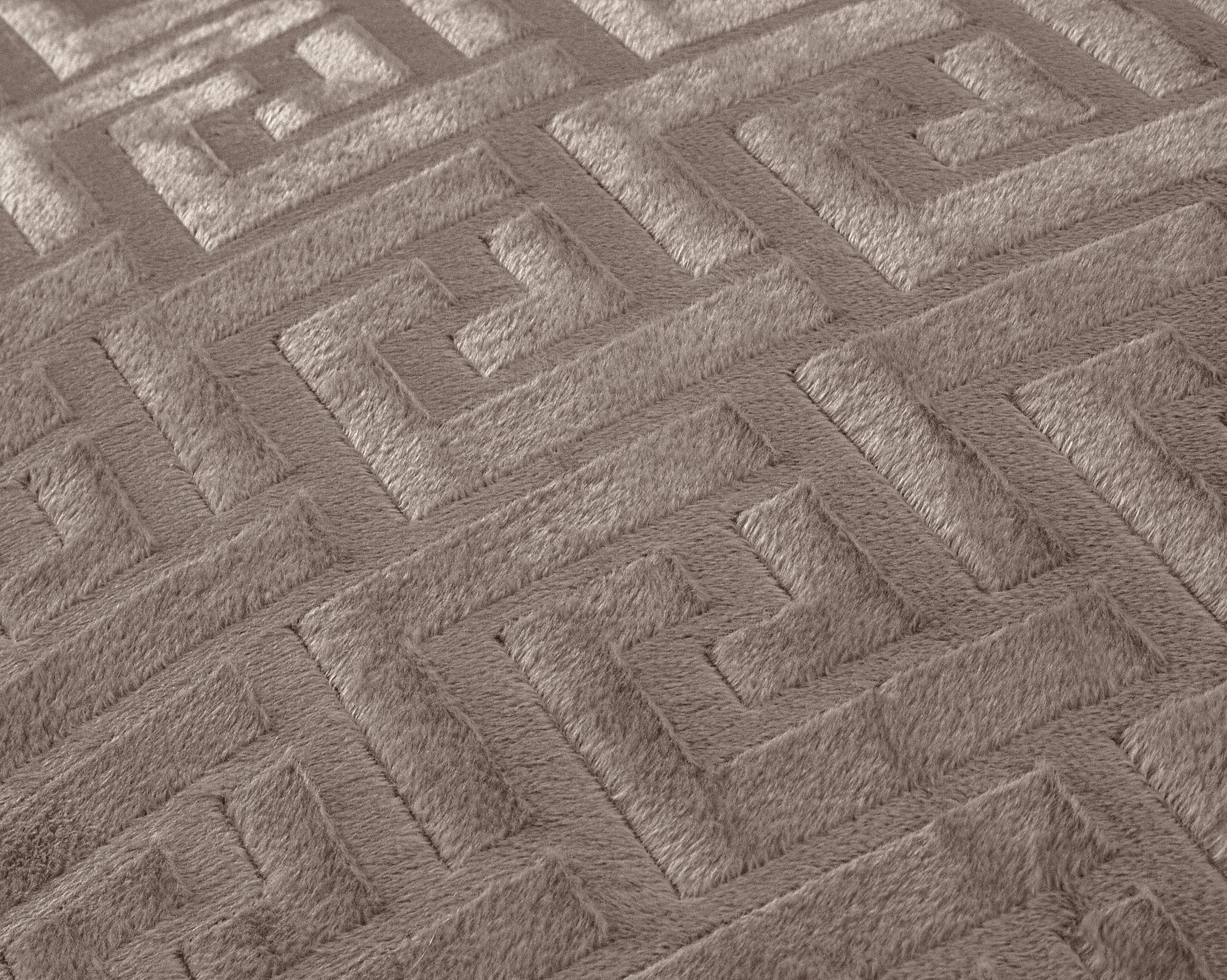 Embossed Velvet Fashion Duvet Cover Taupe - Soft and warm - Uni Design - Luxurious feel