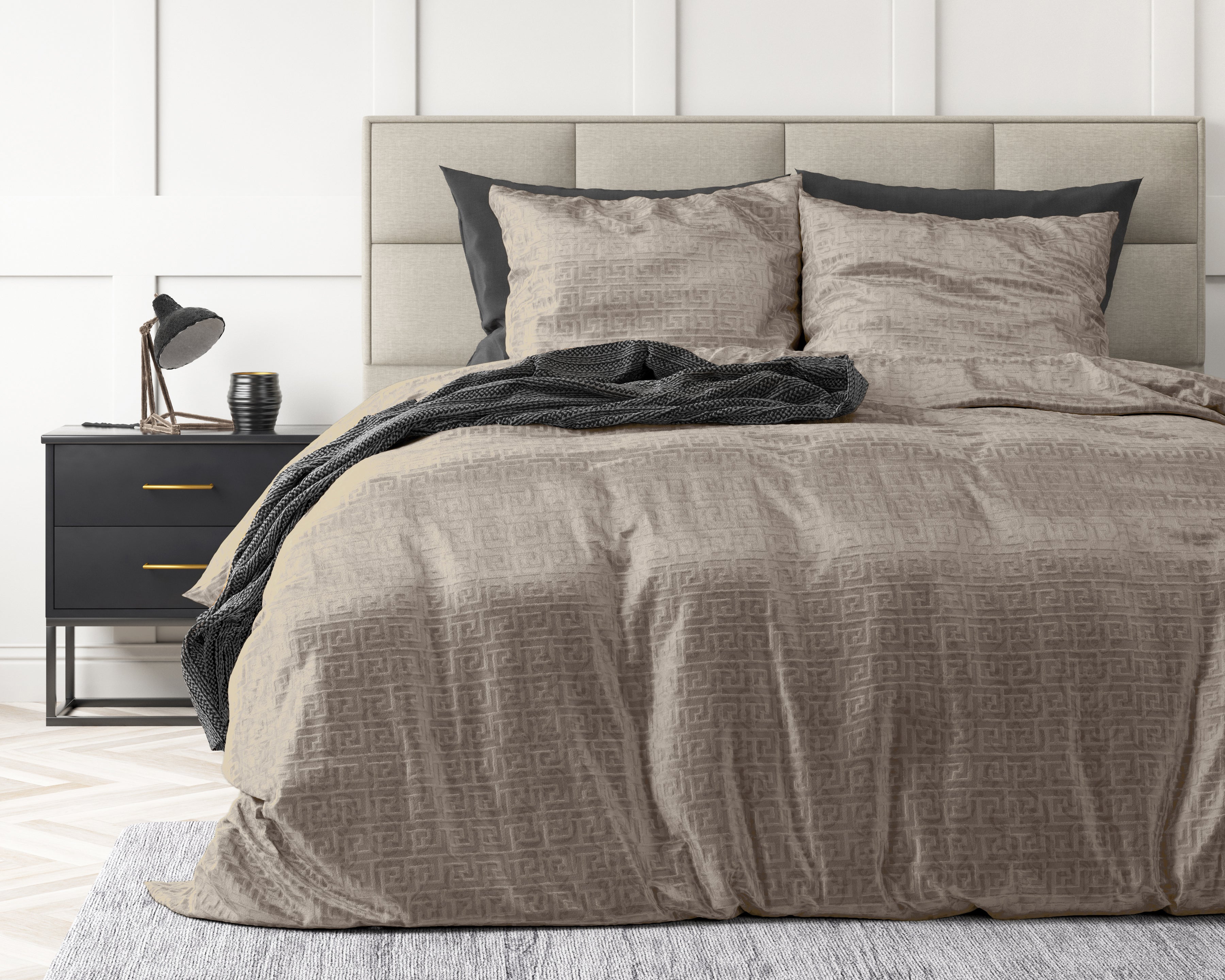 Embossed Velvet Fashion Duvet Cover Taupe - Soft and warm - Uni Design - Luxurious feel