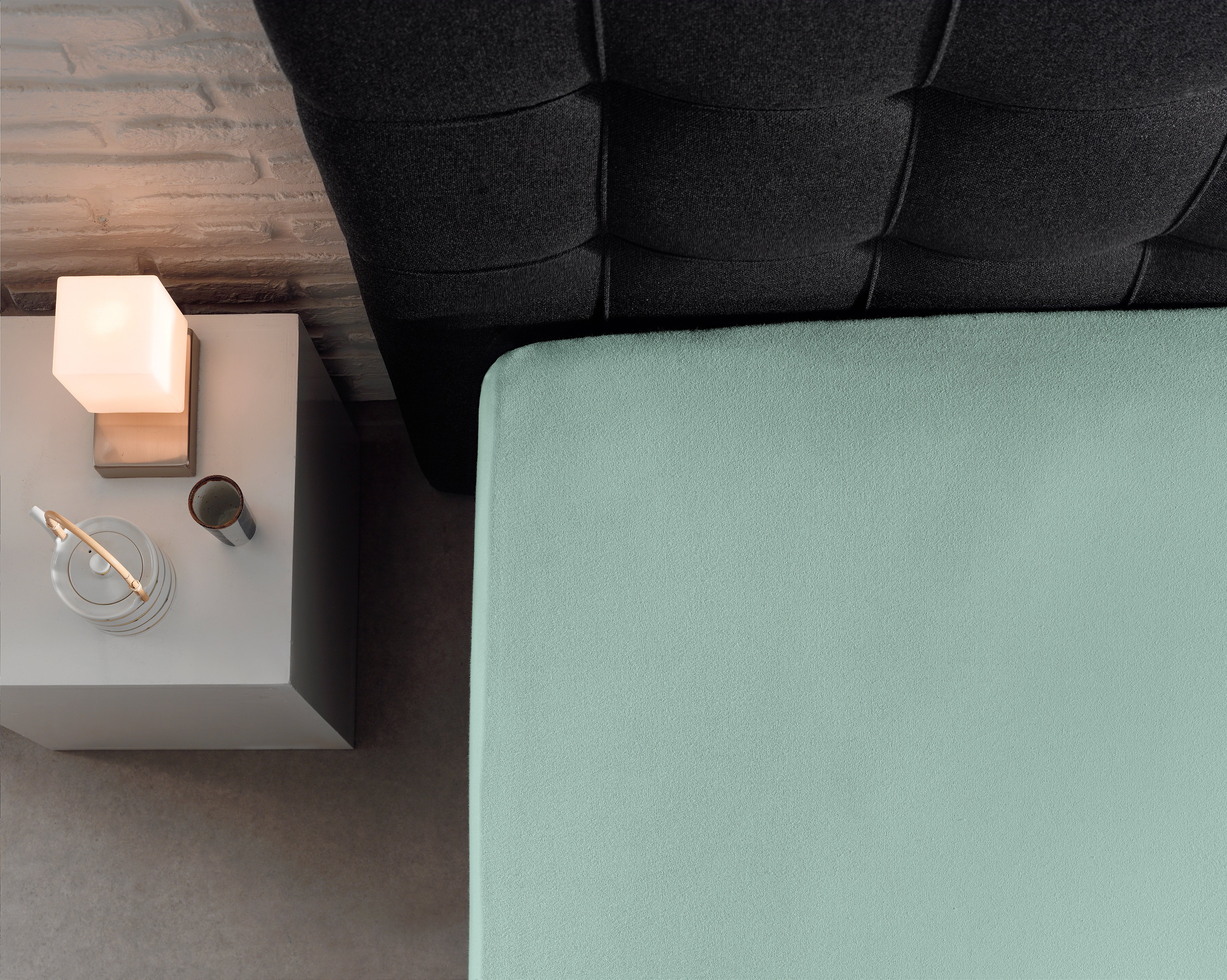 Single Jersey 135g Fitted Sheet Pastel Blue - Wonderfully Soft - Suitable for Box Springs and Mattresses - Stretch Cotton