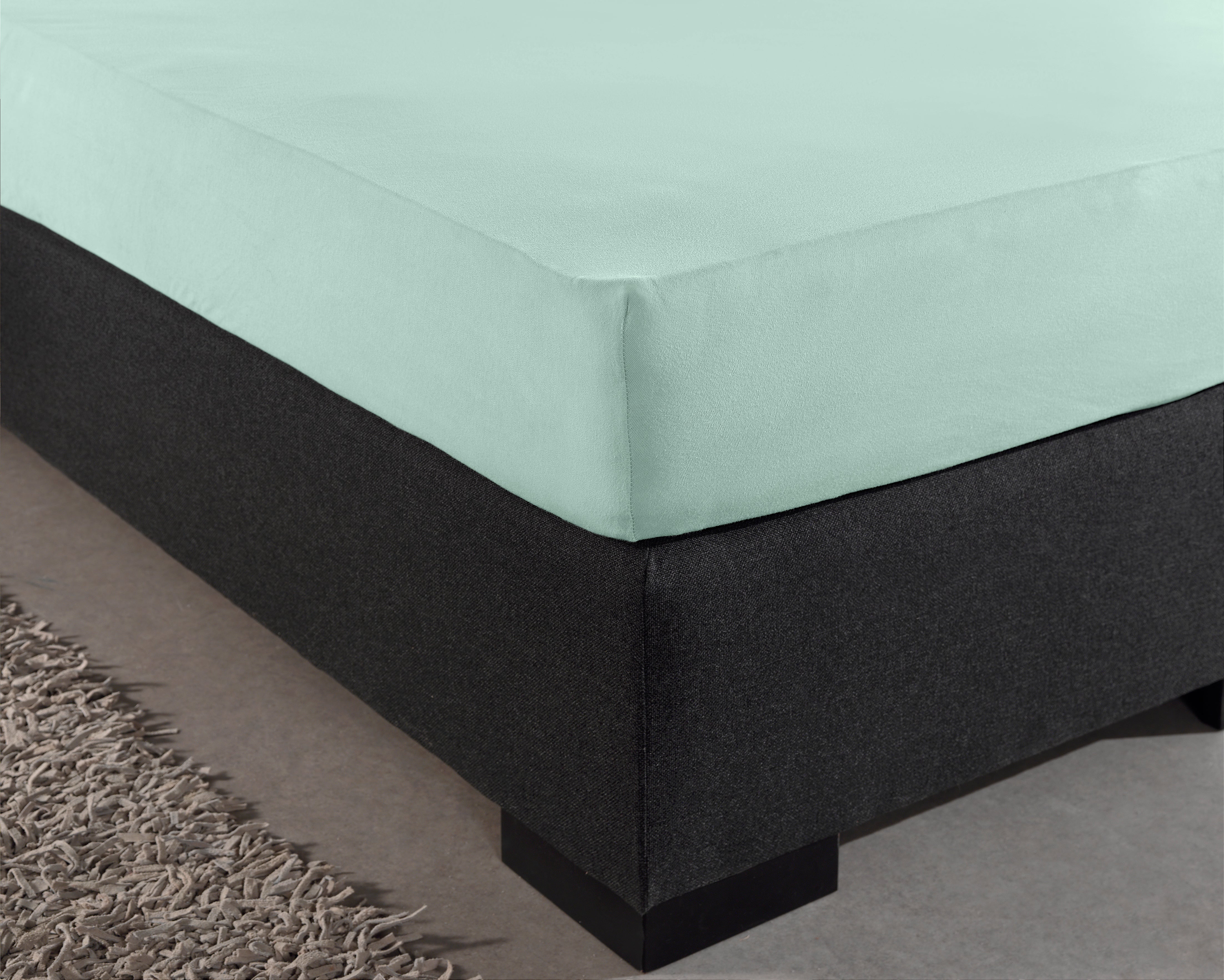 Single Jersey 135g Fitted Sheet Pastel Blue - Wonderfully Soft - Suitable for Box Springs and Mattresses - Stretch Cotton