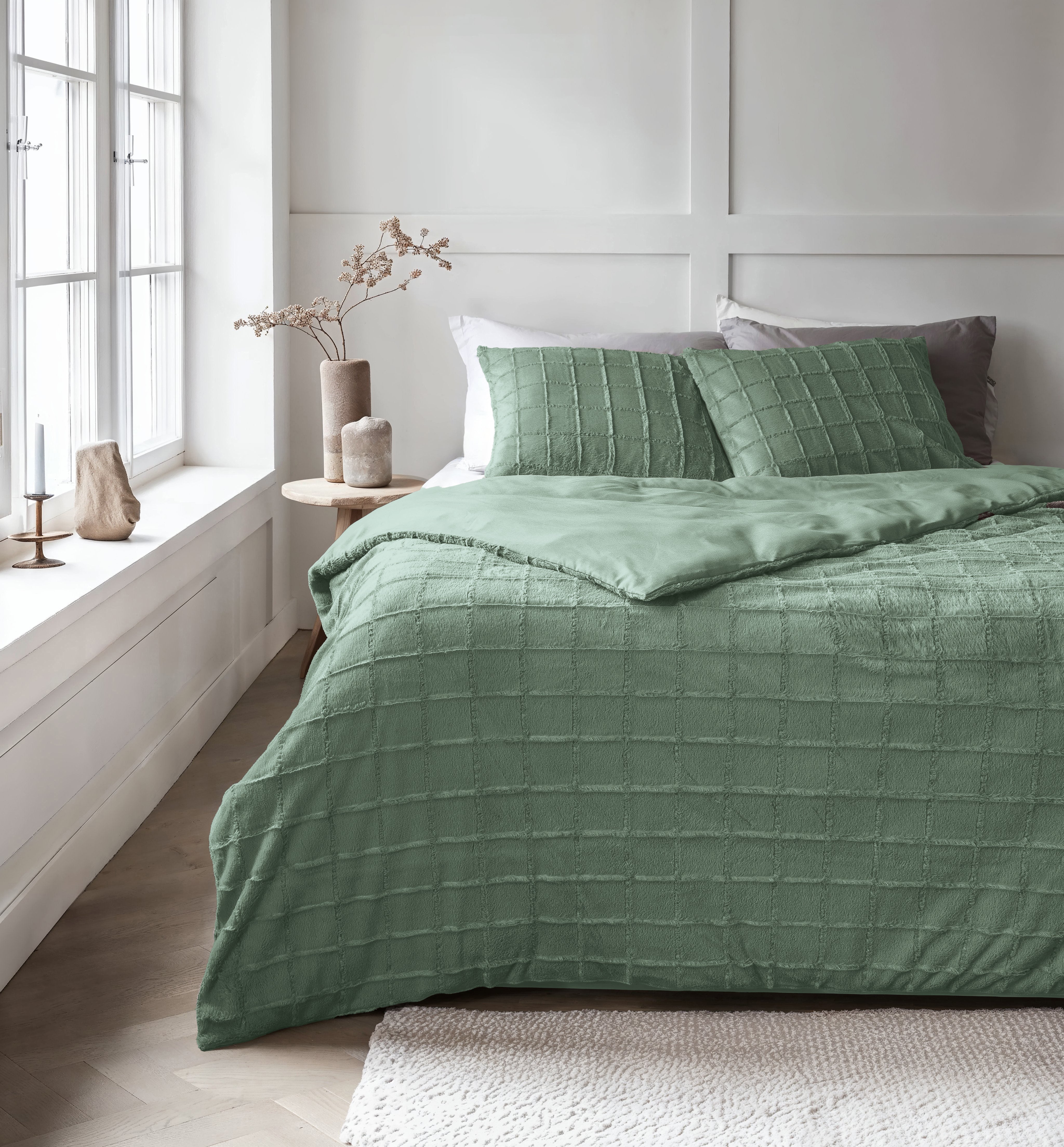 Faux Fur Check Duvet Cover Dark Green - Wonderfully soft - Chic design - Faux fur
