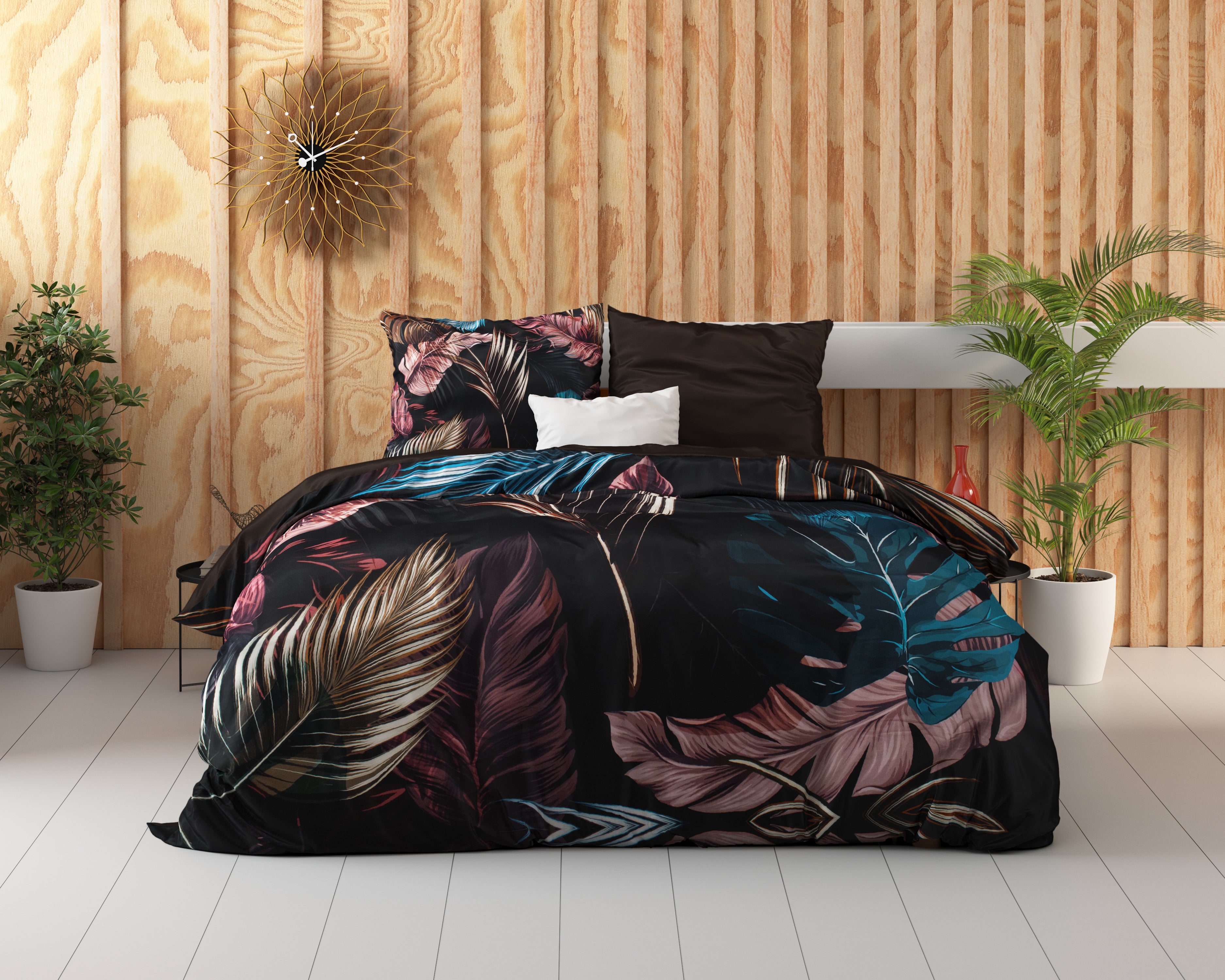 Isabella Black Duvet Cover - Breathable Cotton - Trendy Designs - With Press Studs