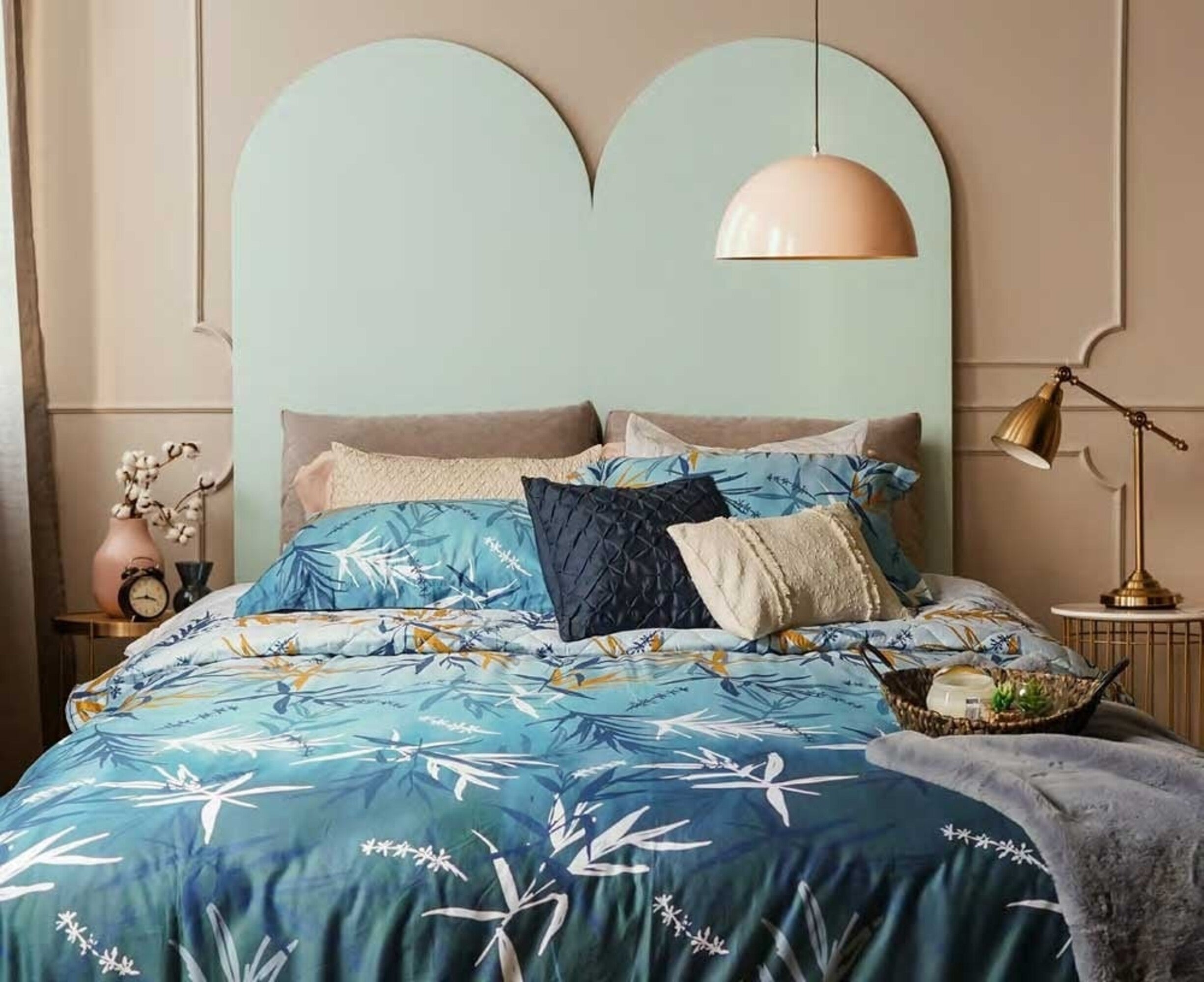 Raining Daffodils Cotton Satin Duvet Cover Double