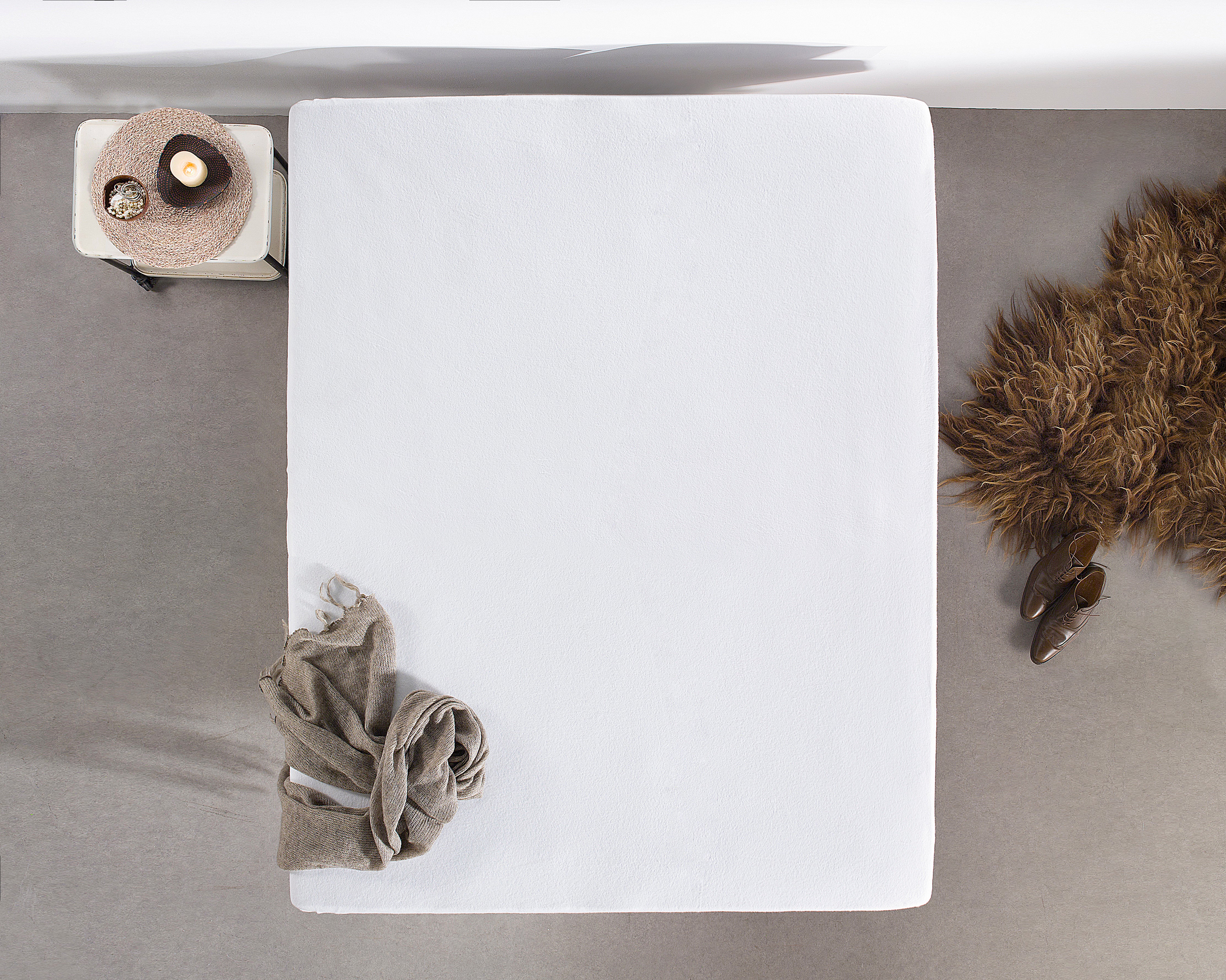 Molton Fitted Sheet - Moisture absorbent - Protects your mattress - Beautiful quality