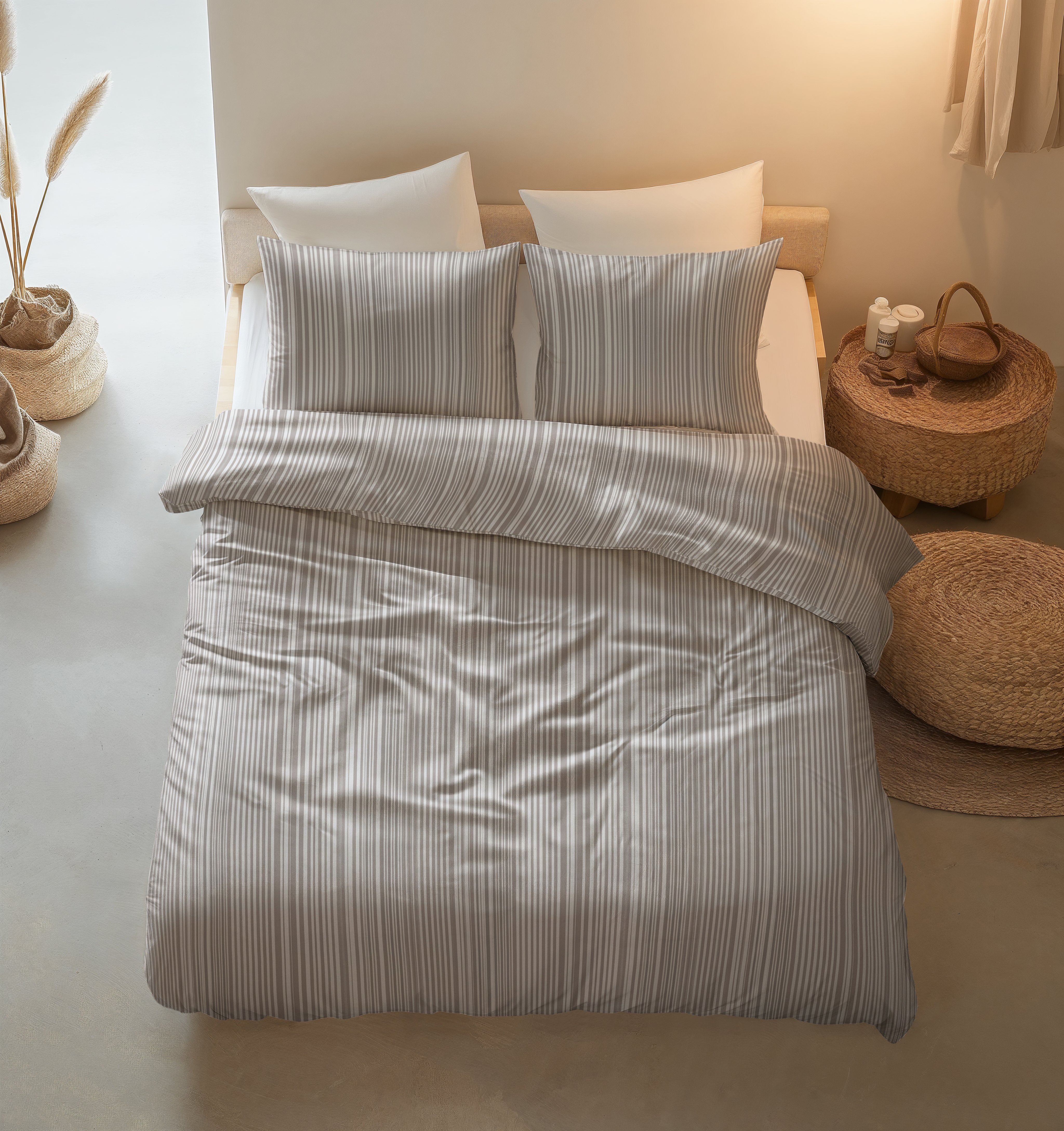Sleeptime Pinstripe Dekbedovertrek - Taupe - 100% Katoen