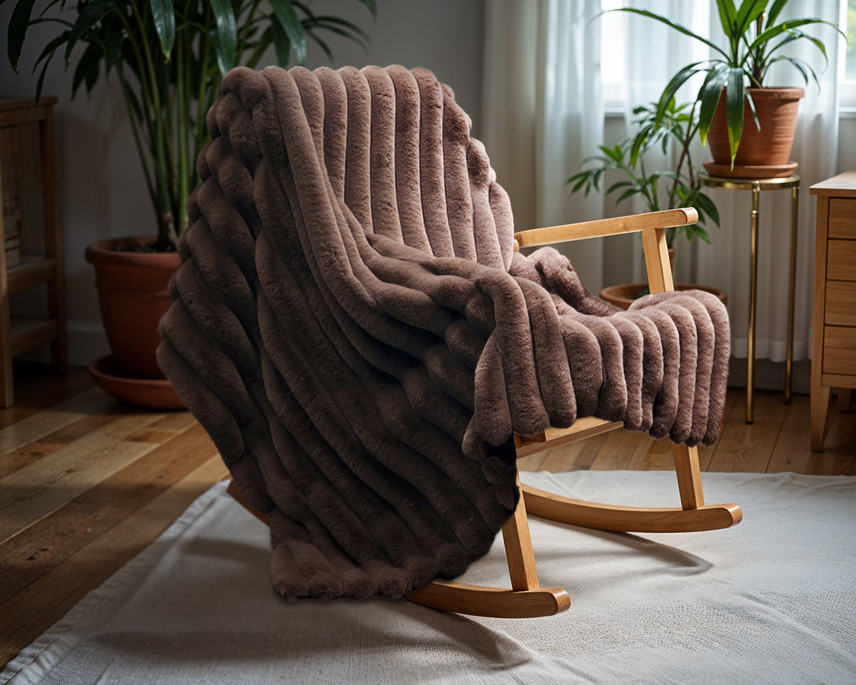 Rib Rabbit Fur Plaid Taupe/Grijs 150 x 200 cm
