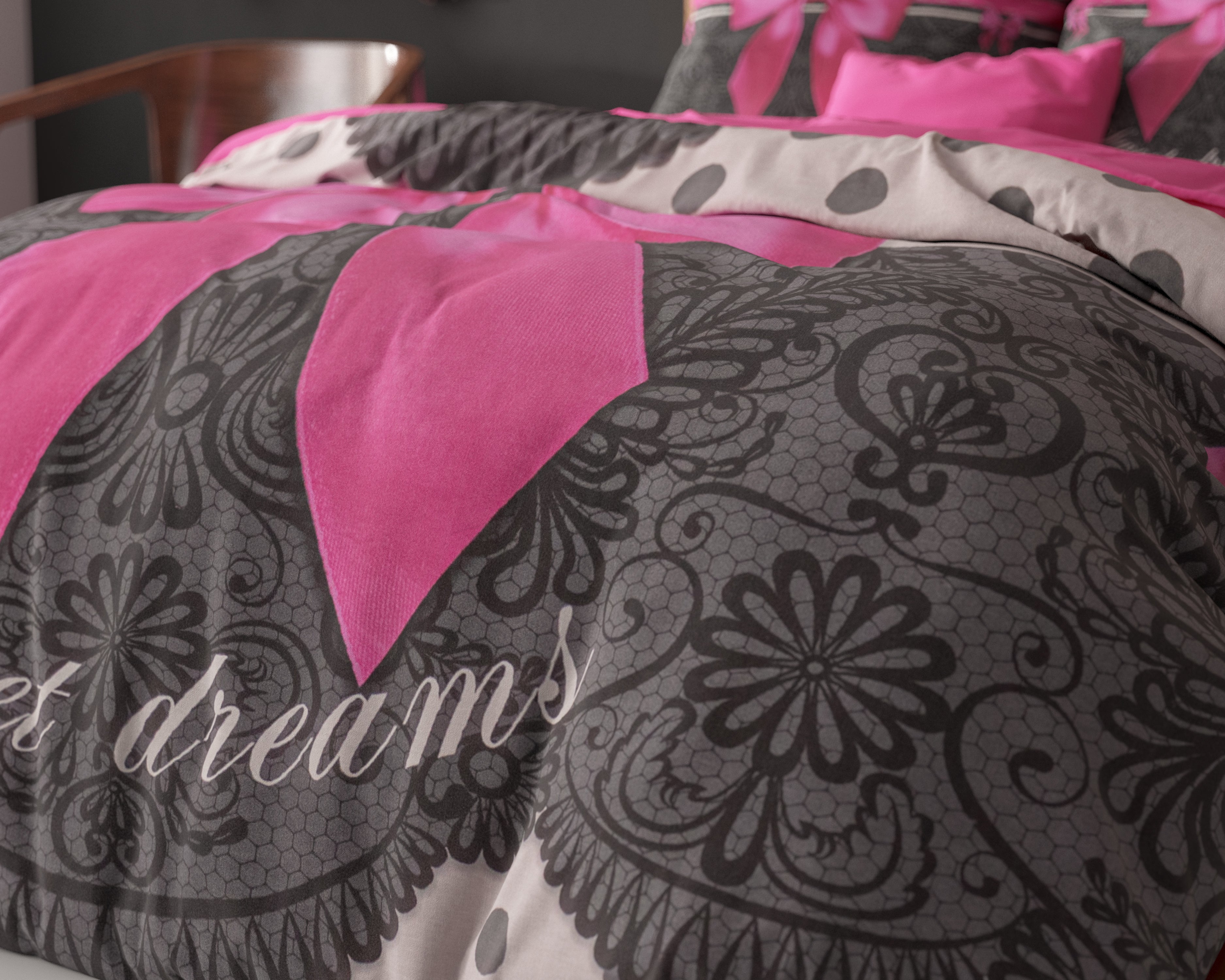 Romance Roze Dekbedovertrek - Ademend katoen - Trendy designs - Met drukknopen