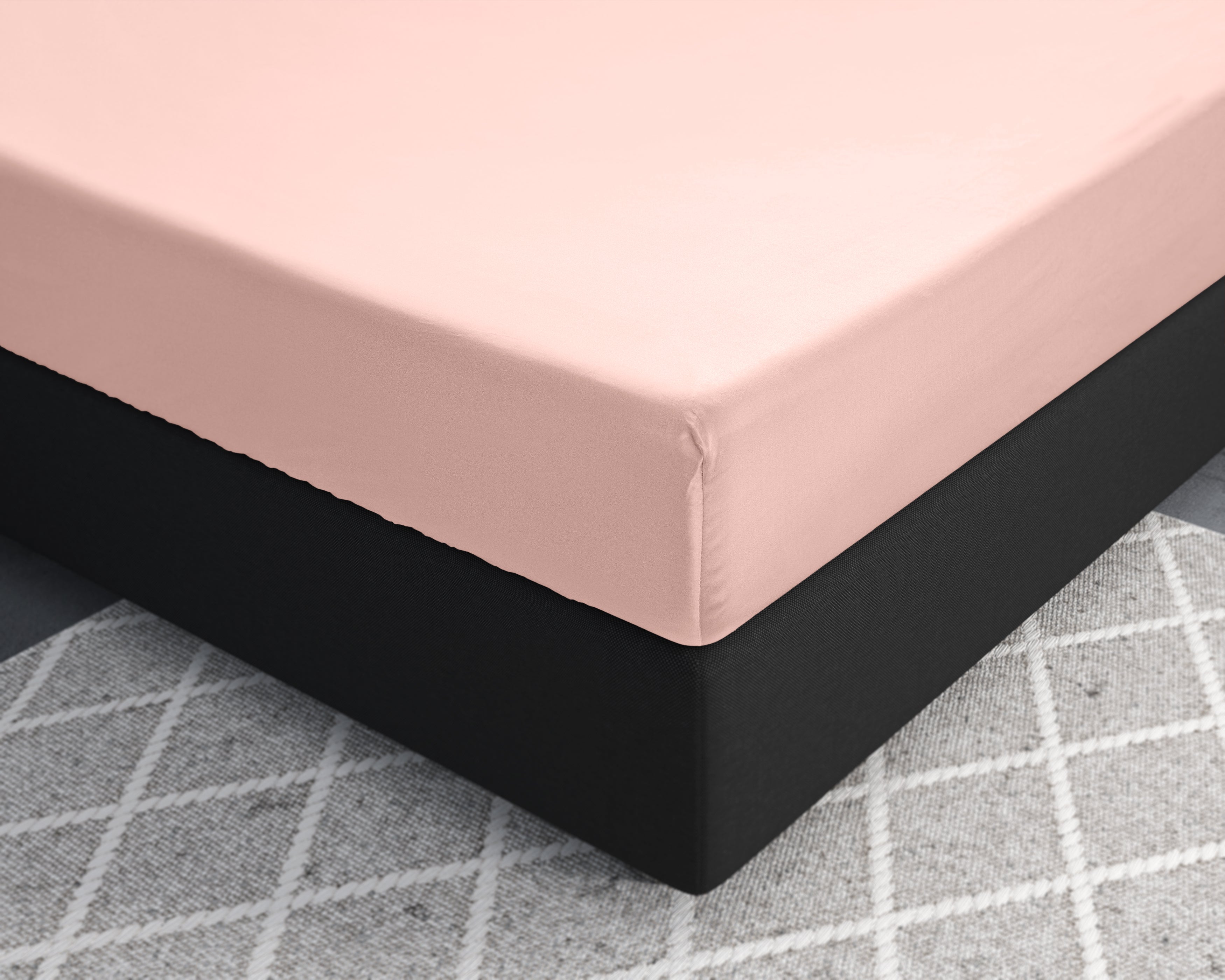 Satin Fitted Sheet Pink - Reactive washed - Soft, smooth, breathable and has a light sheen - Free from harmful substances and skin-friendly