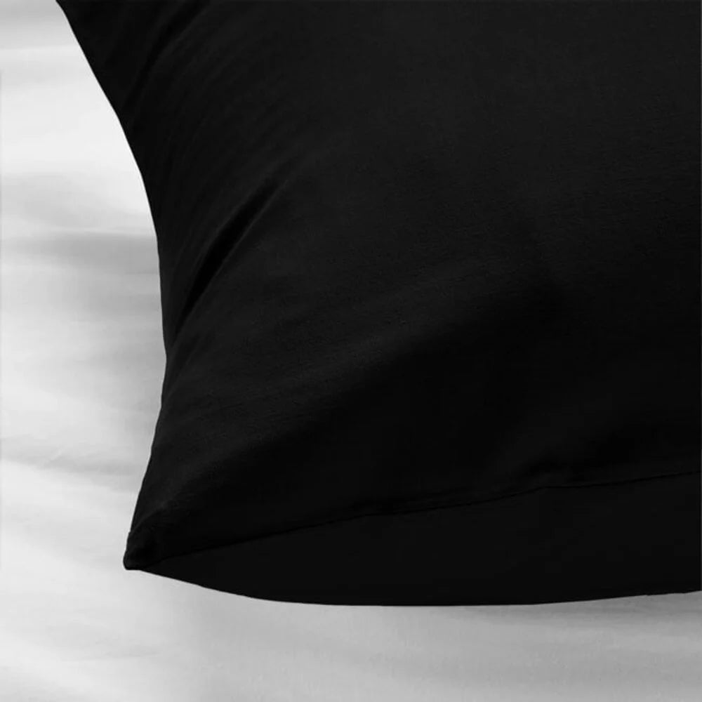 Set van 2 Zwarte Katoenen Kussenslopen – Anti Allergisch, OEKO-TEX Gecertificeerd – Luxe & Duurzaam