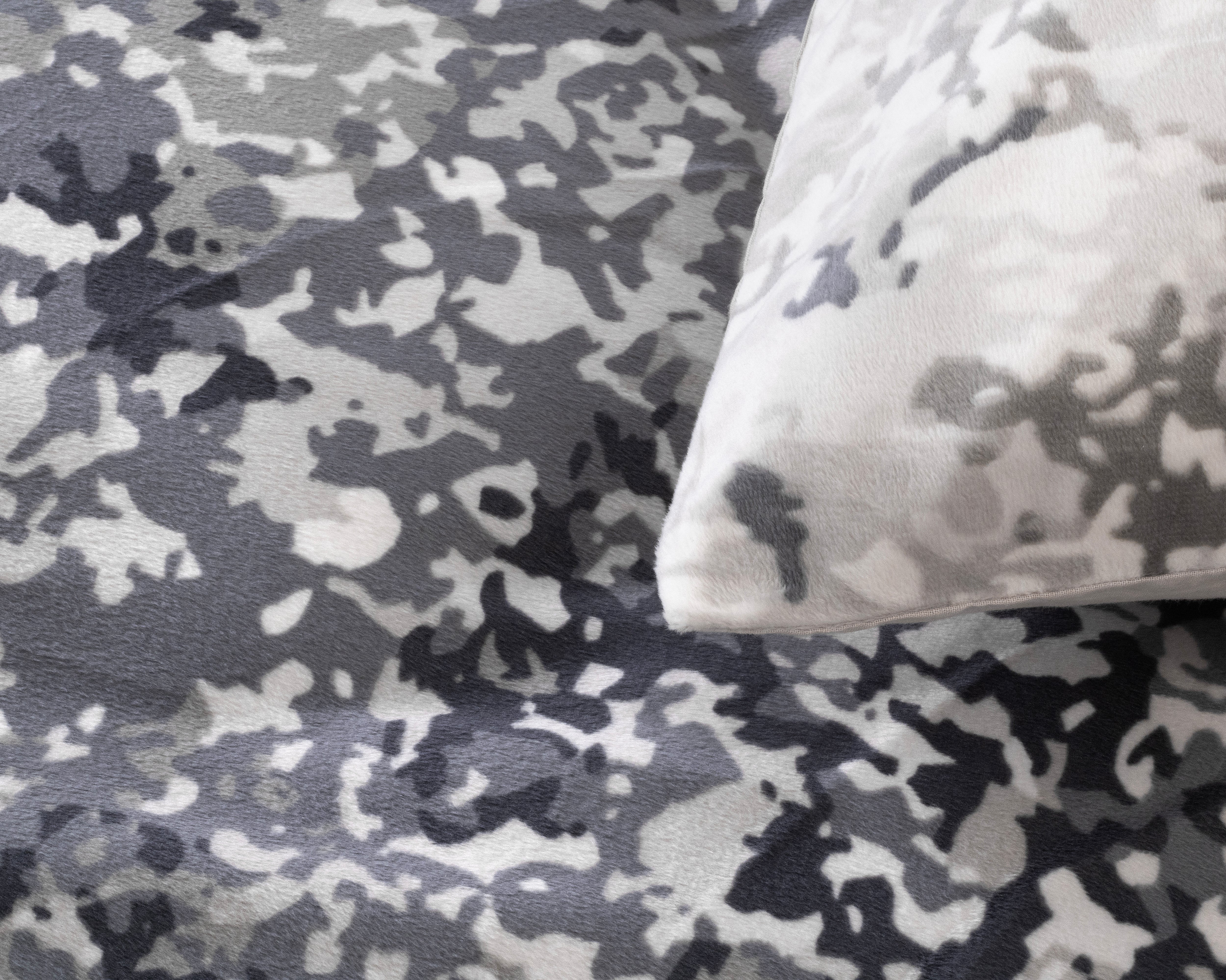 Signature Velvet Cotton Duvet Cover Emma Anthracite - Super soft woven - Unique Design - Luxurious feel