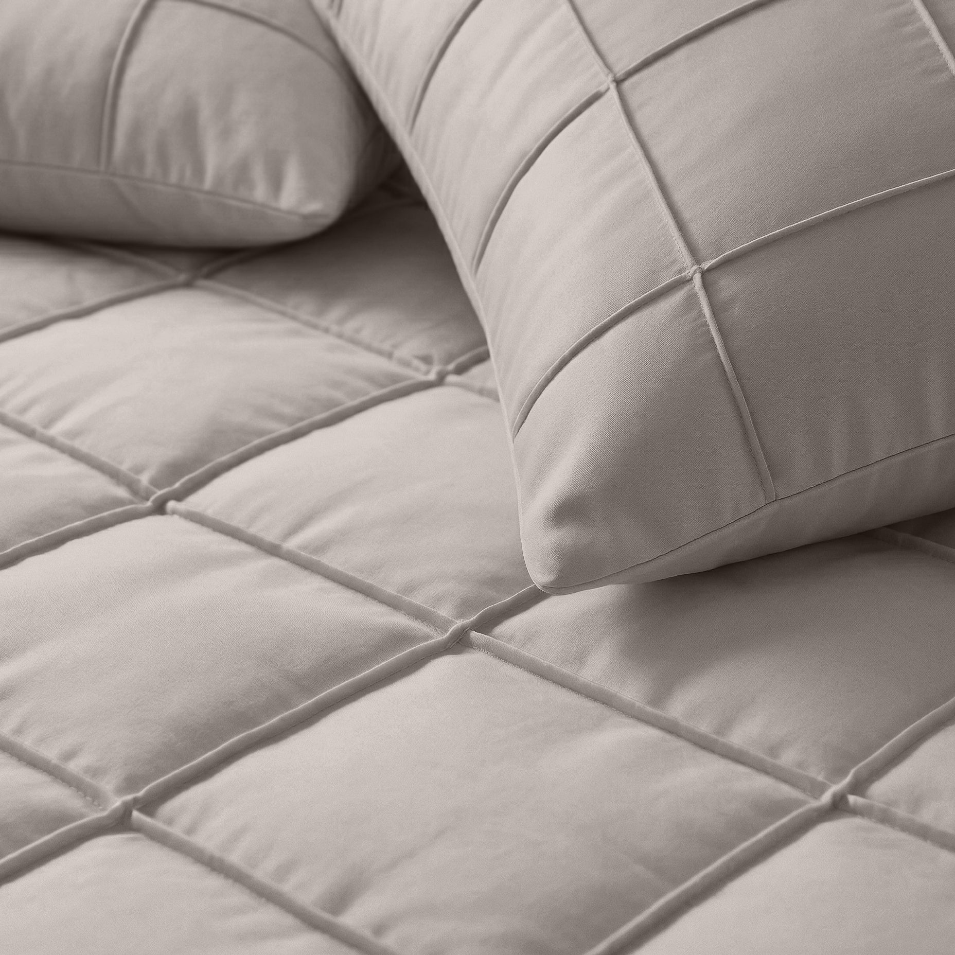 Sleeptime Check Pintuck Dekbedovertrek - Taupe/Grijs - 100% Microvezel