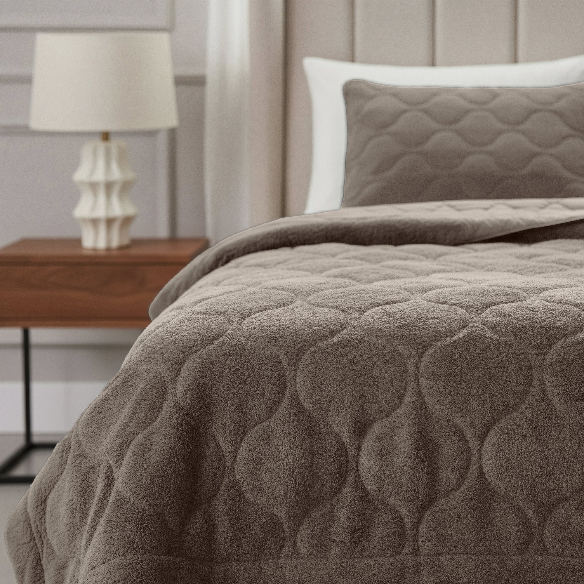 Sleeptime Lazy Dekbed Teddy Taupe/Grijs - Voor het hele jaar + Slopen