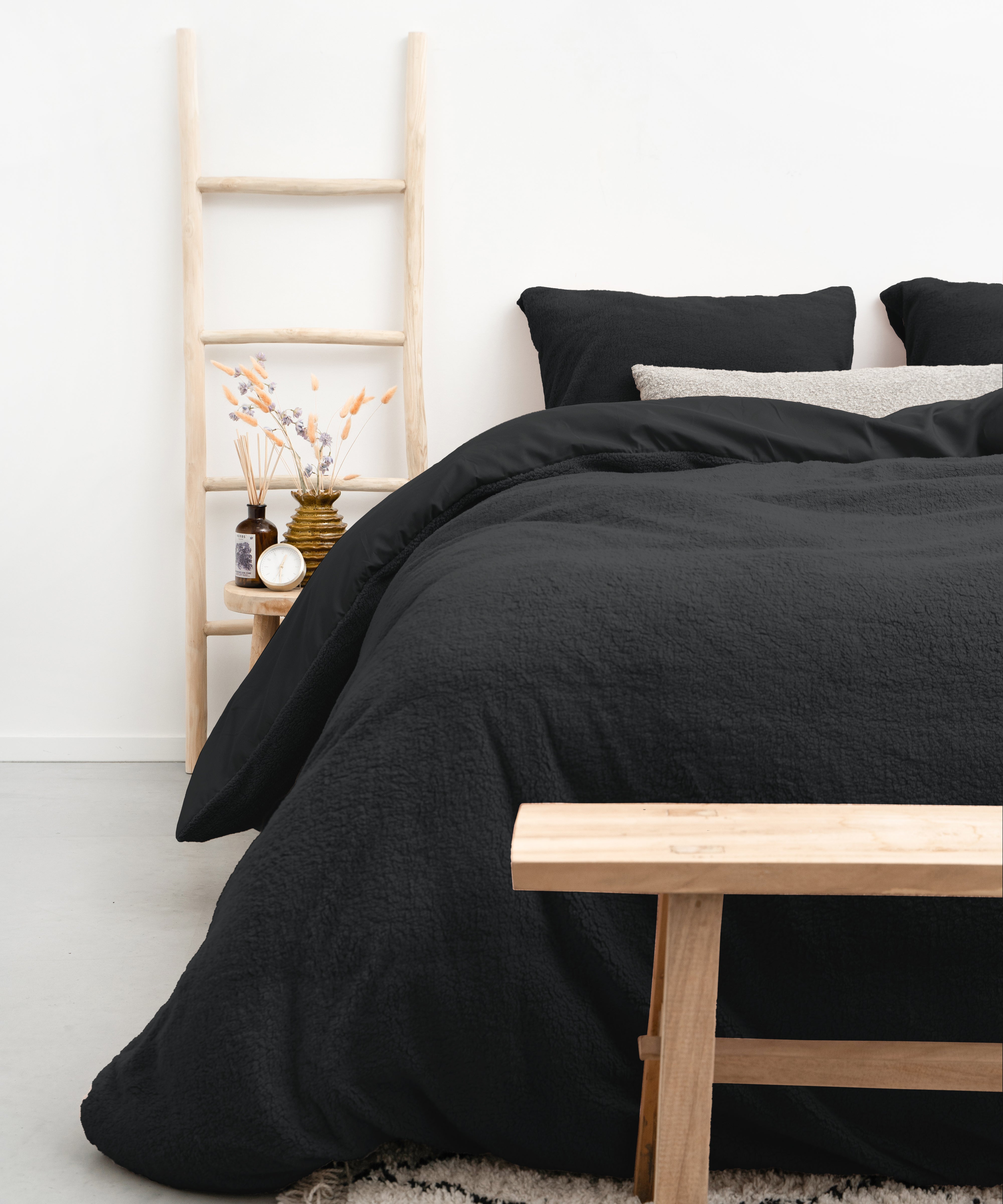 Teddy Duvet Cover Anthracite - Cuddly night's sleep - Soft and warm - Warm and luxurious feeling