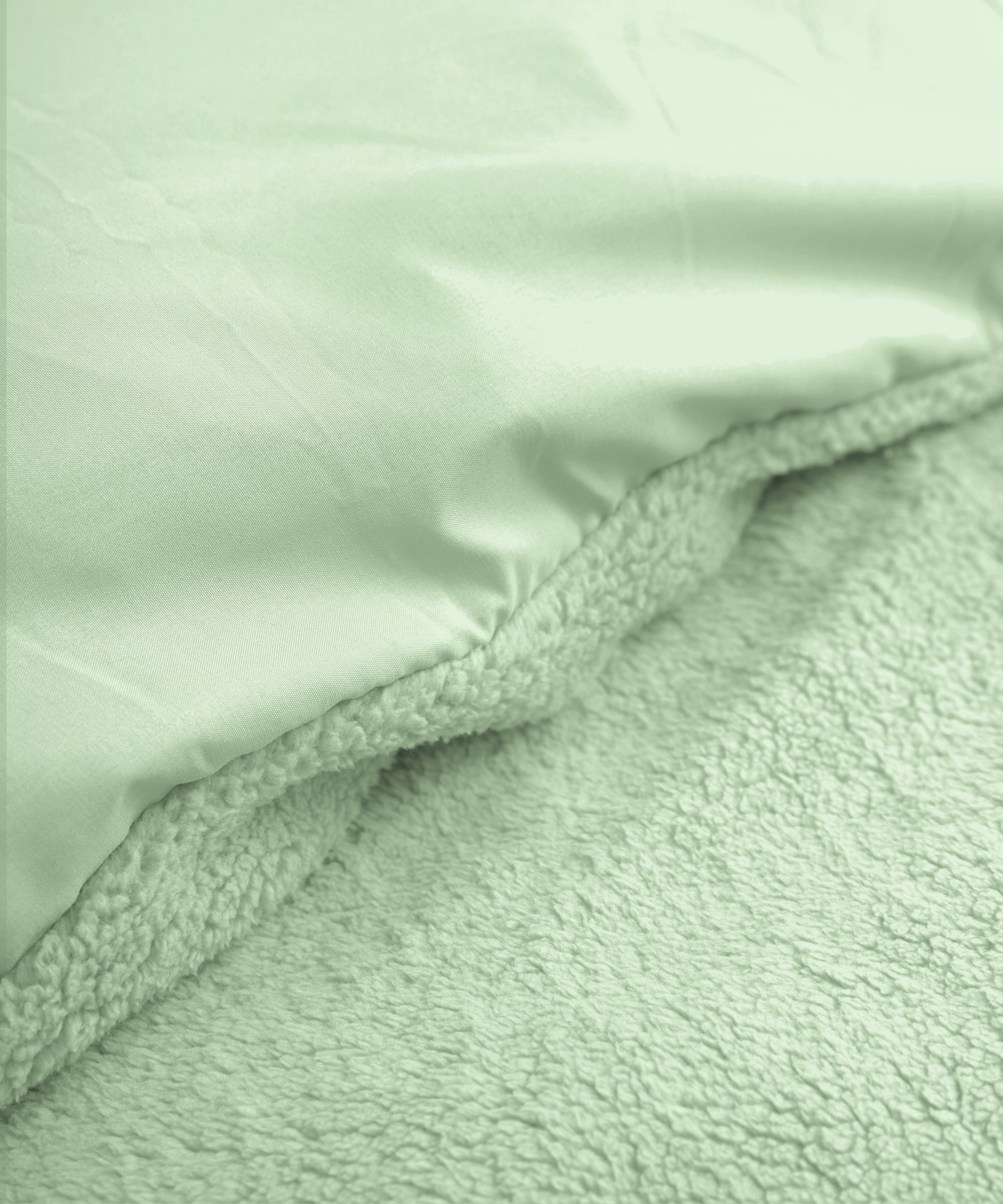 Teddy Duvet Cover Light Green - Cuddly night's sleep - Soft and warm - Warm and luxurious feeling