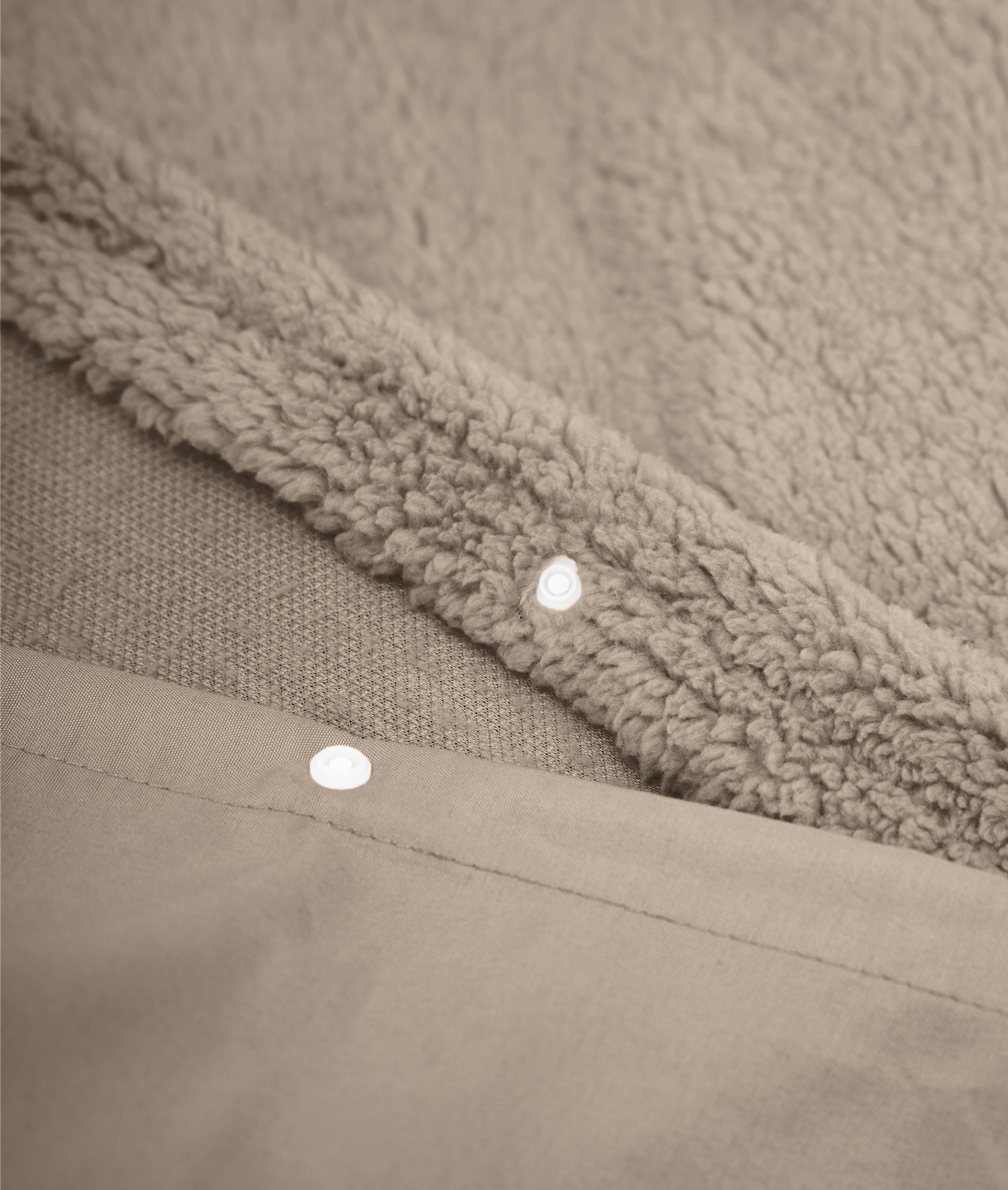 Teddy Cotton Duvet Cover Deep Taupe - Cooling underside - 100% breathable cotton - Cuddly night's sleep