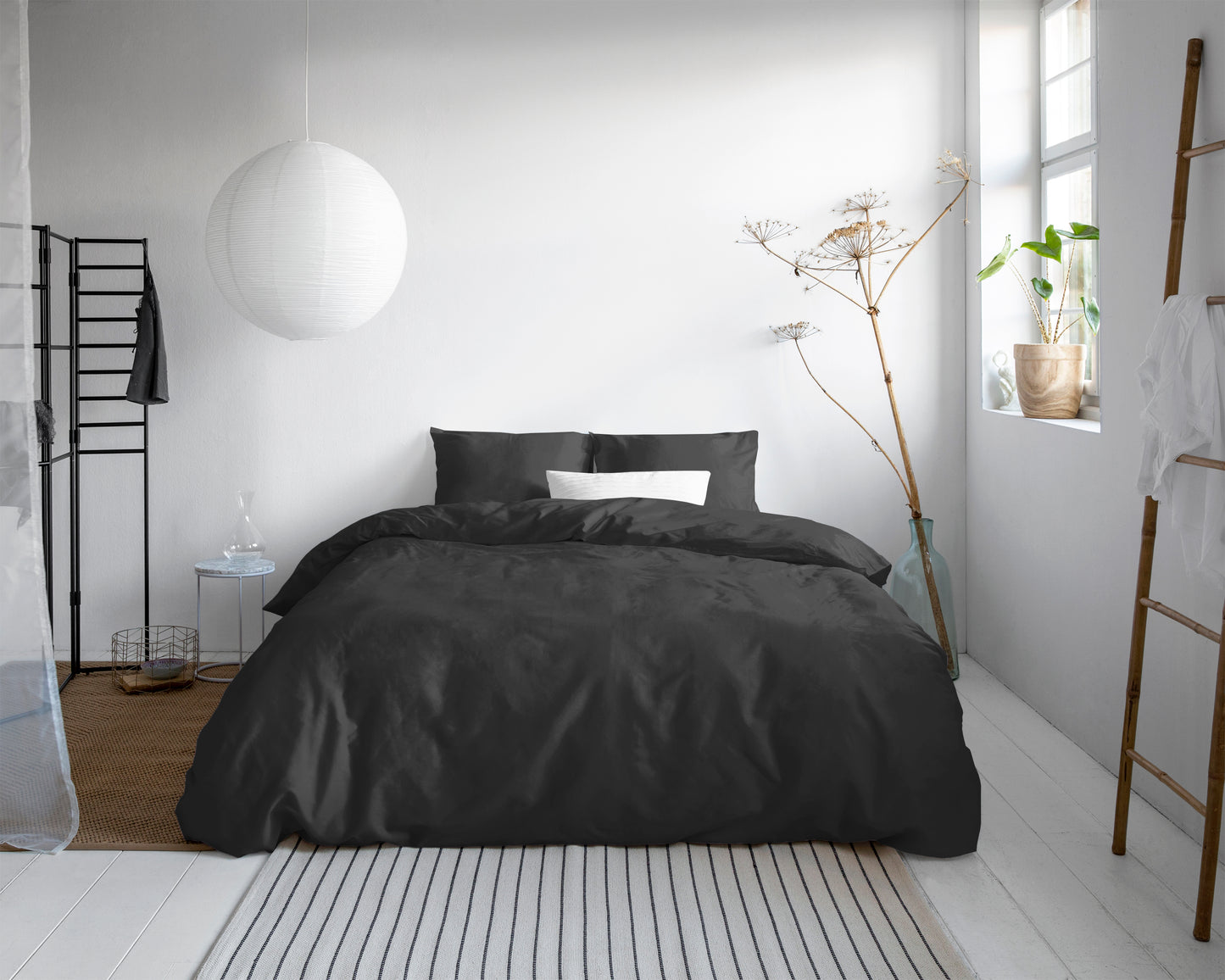 Uni Satijn Dekbedovertrek Zwart - Luxe Satijn - Hoge kwaliteit - Modern