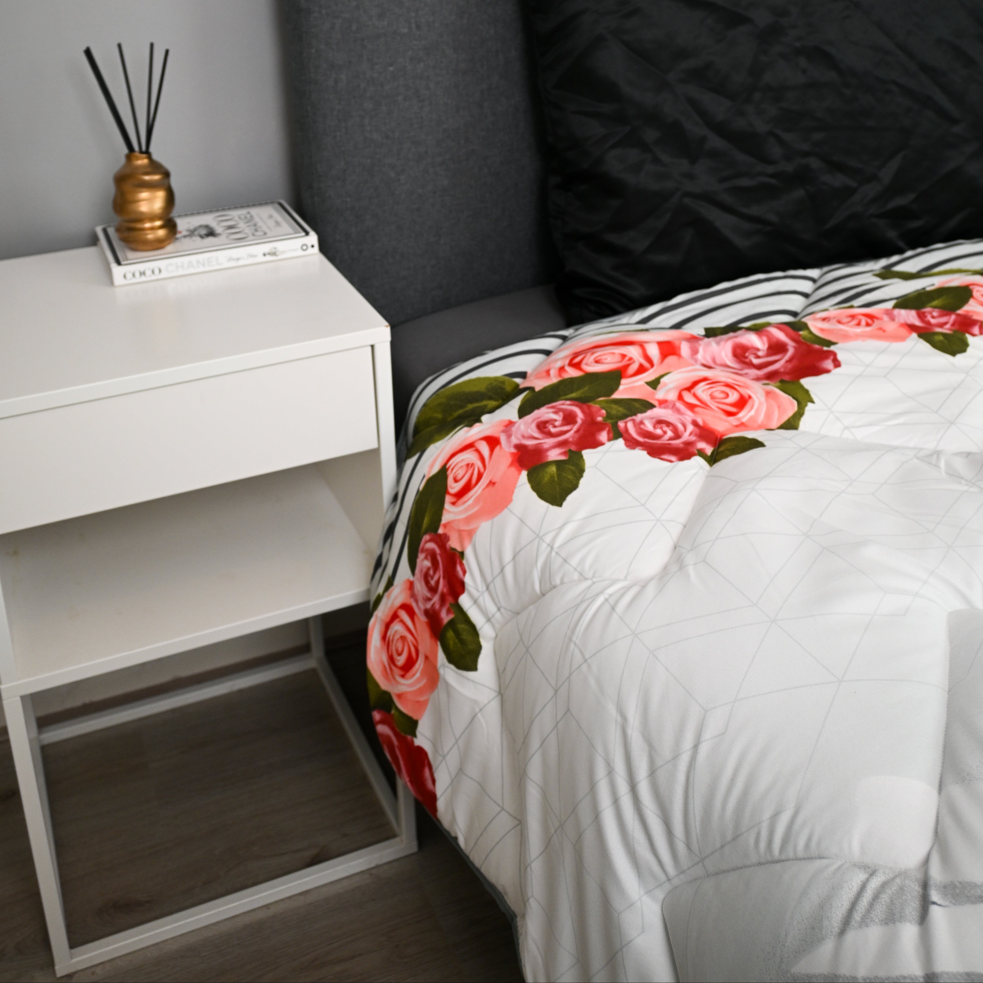 Valking Dekbed Zonder Overtrek - Grijs & Rozen - Voor het hele jaar