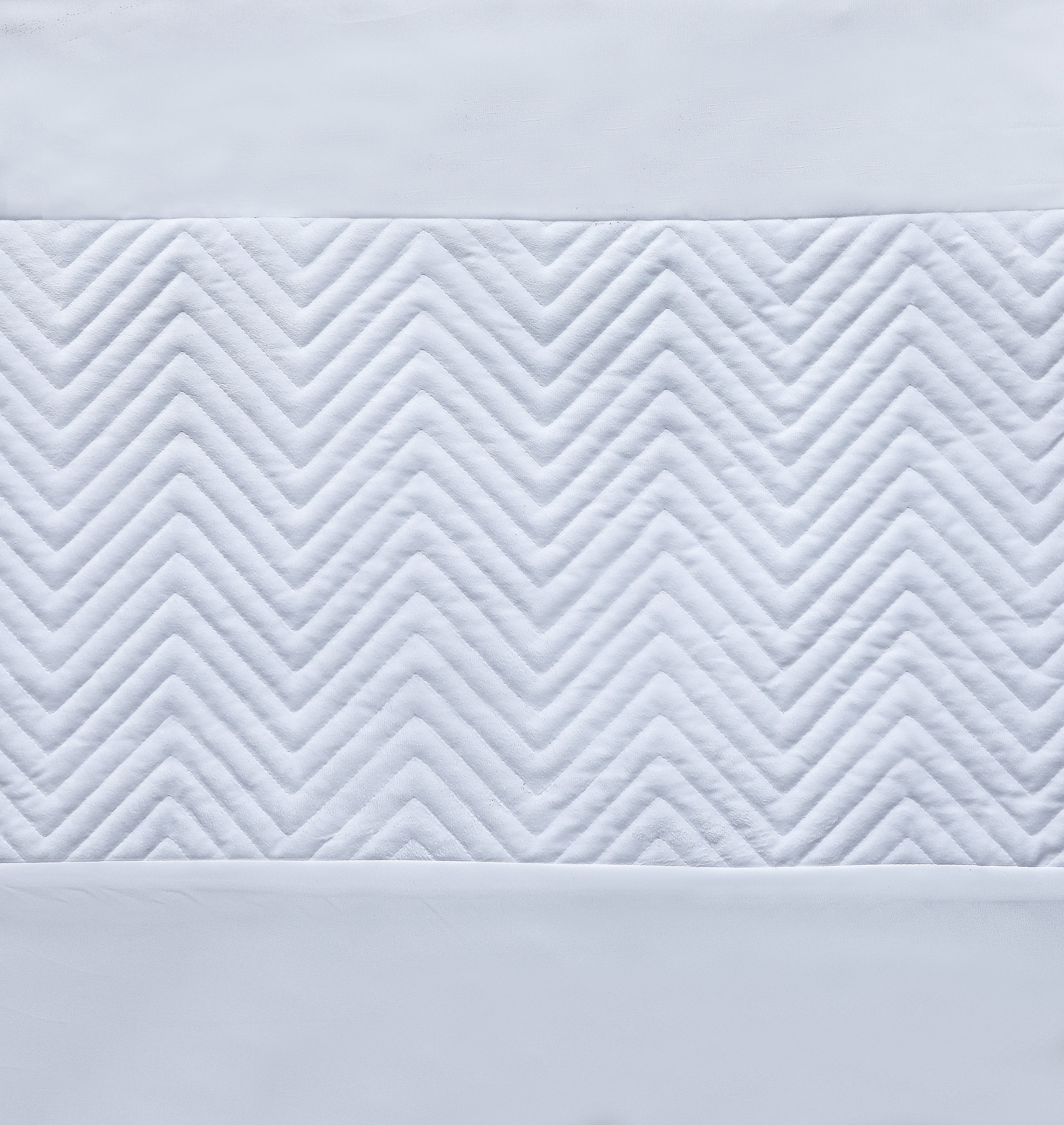 Velvet Crossline White Duvet Cover - Luxurious velvet band - Velvet soft - Square stitched