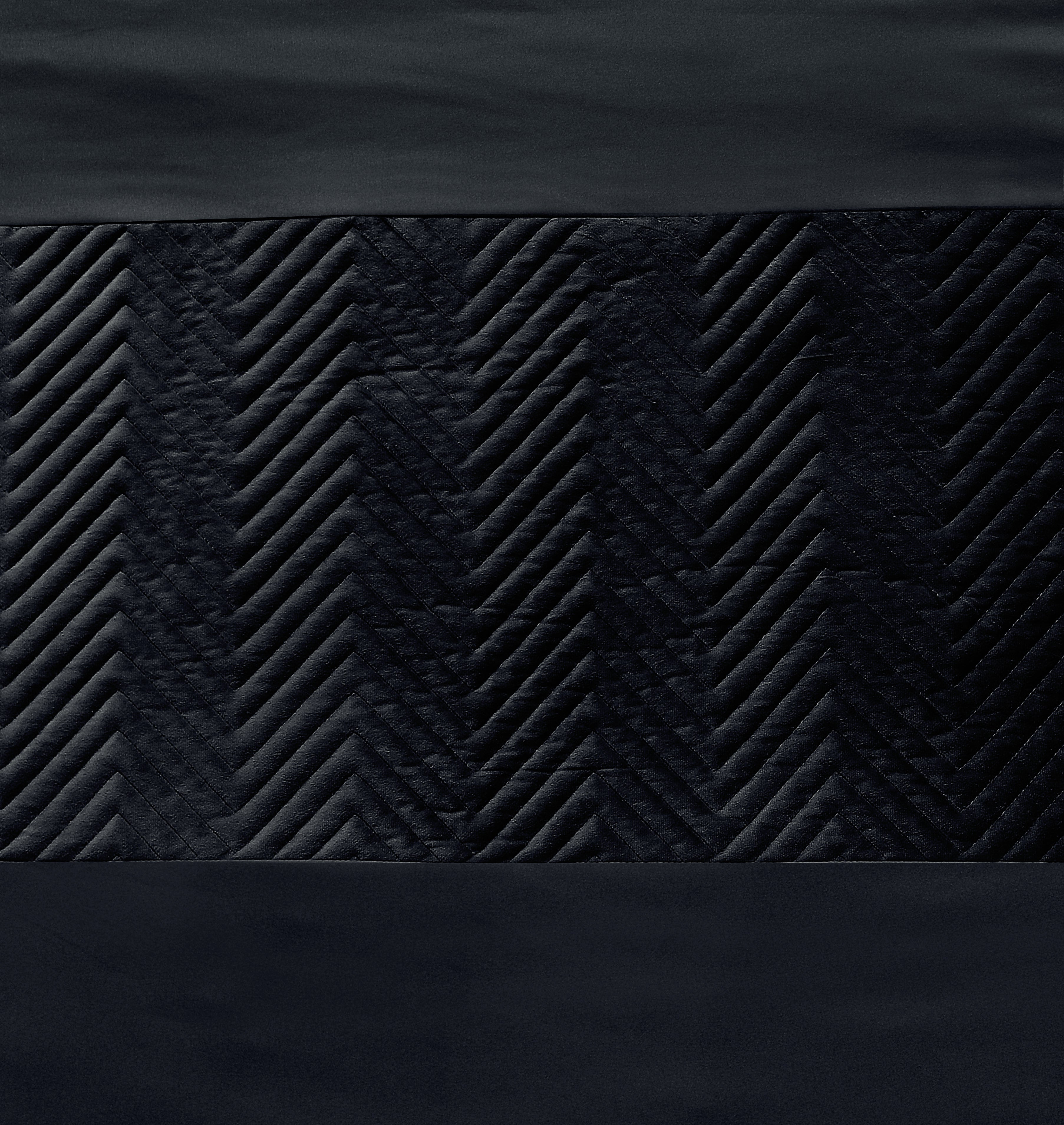 Velvet Crossline Black Duvet Cover - Luxurious velvet band - Velvet soft - Square stitched