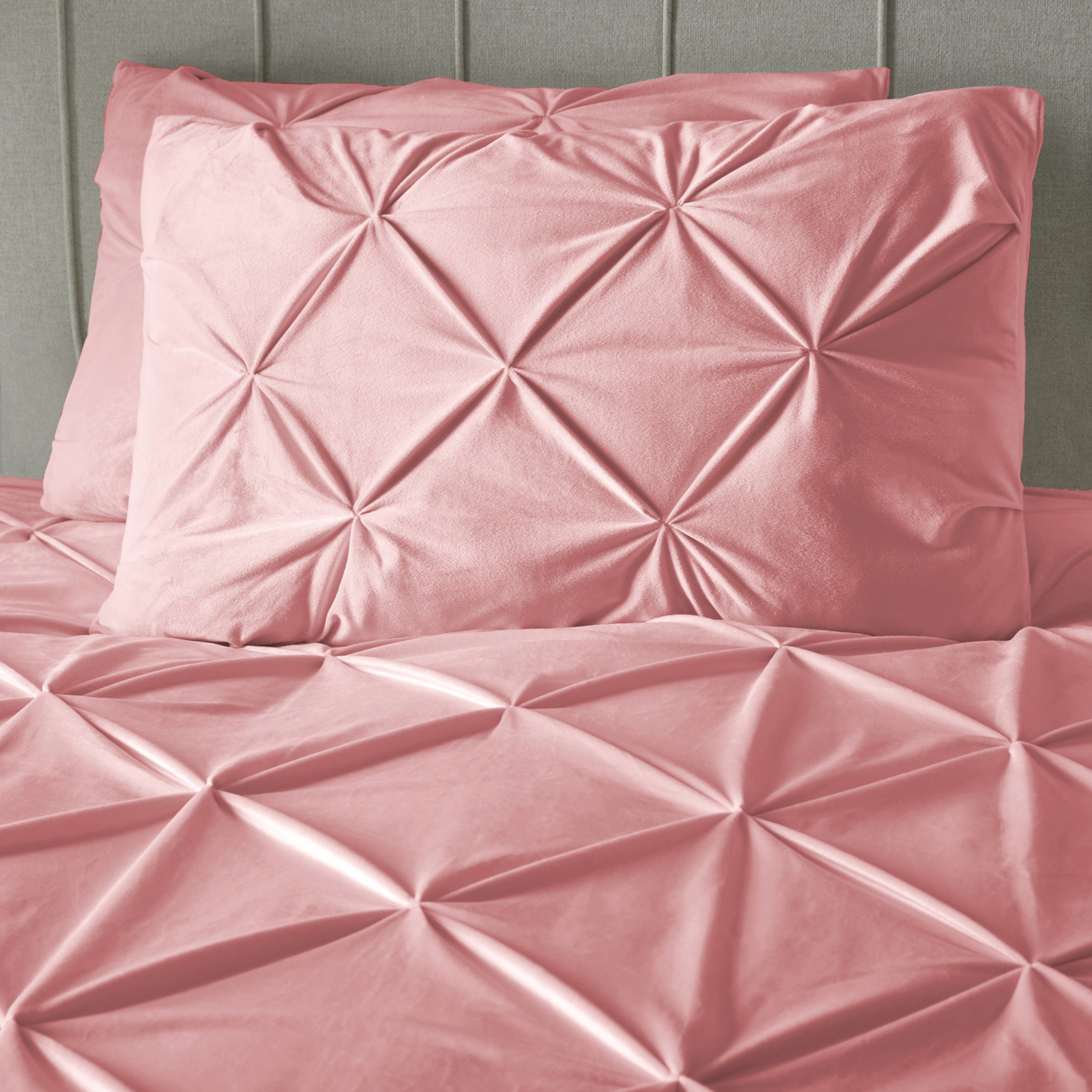 Velvet Pintuck Dekbedovertrek Roze - Fluweel zacht - Chique design - Luxe verpakking