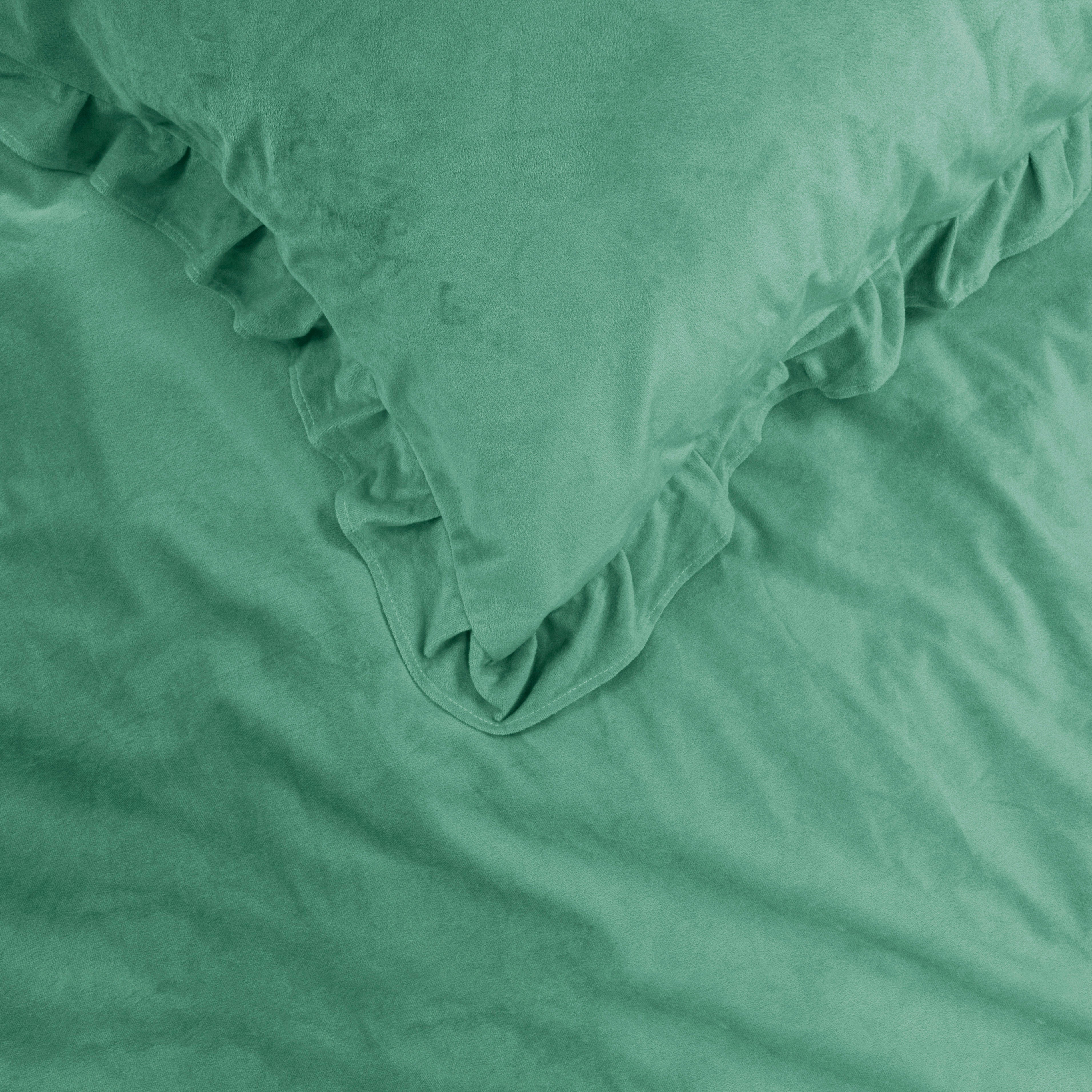 Velvet Ruffles Dekbedovertrek Granite Green - Ruffles effect - Fluweel zacht - Luxe verpakt