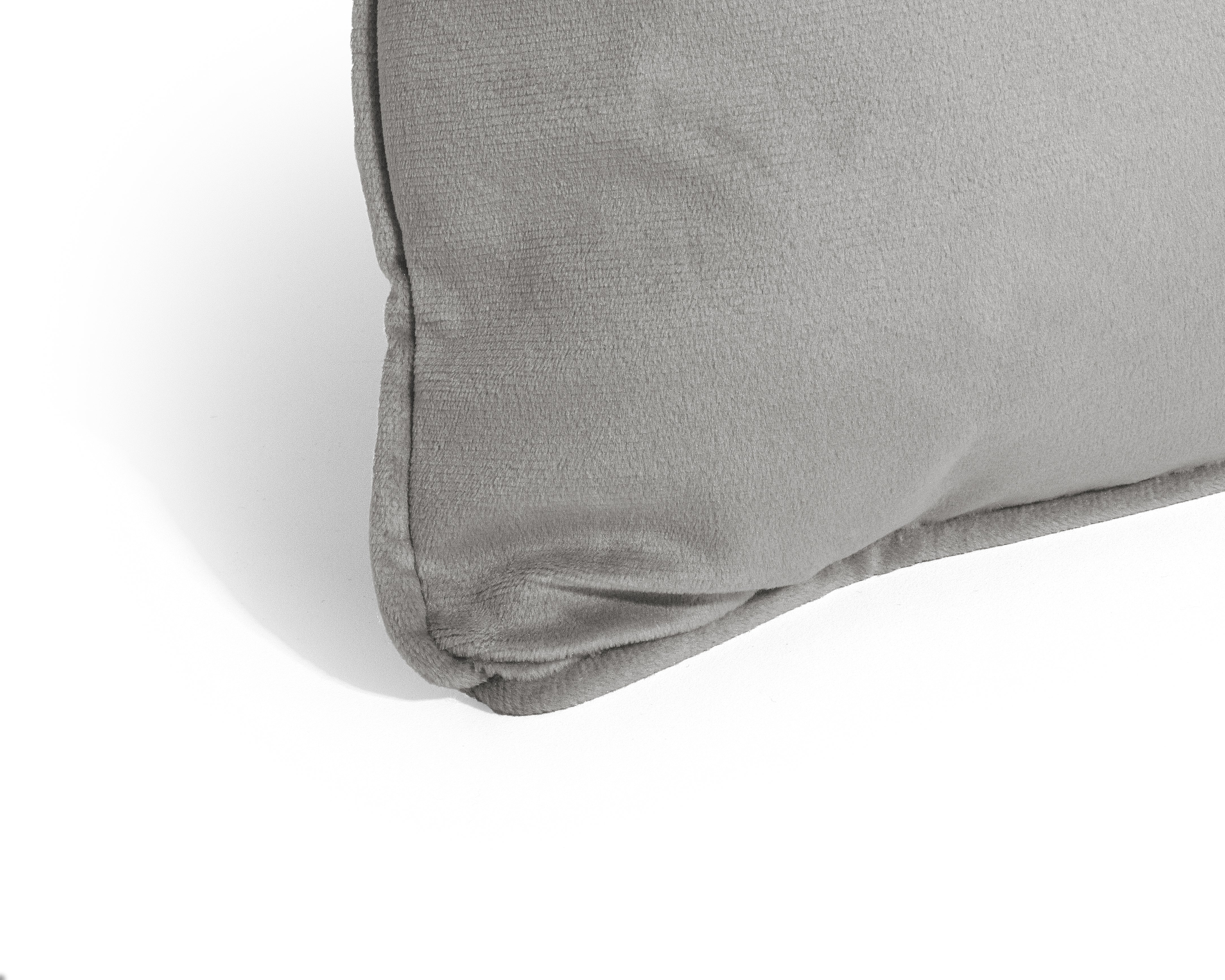 Velvet decorative cushion gray 50 x 50 - Wonderfully soft - Luxurious velvet fabric - Including zipper