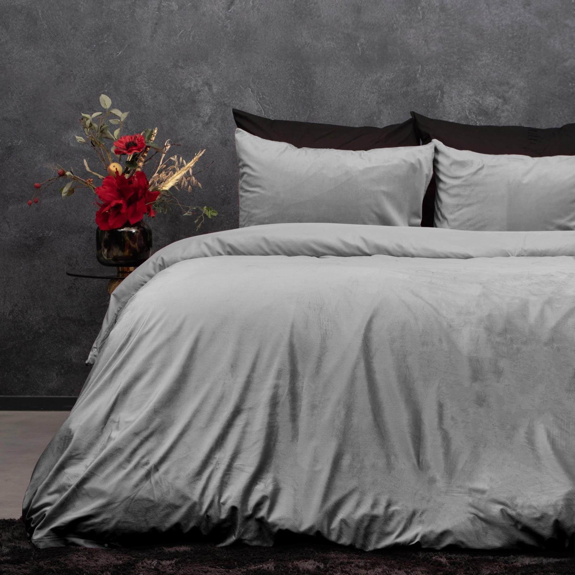 Velvet Uni Duvet Cover Gray - Velvet soft - Anti-allergic - Luxuriously packaged