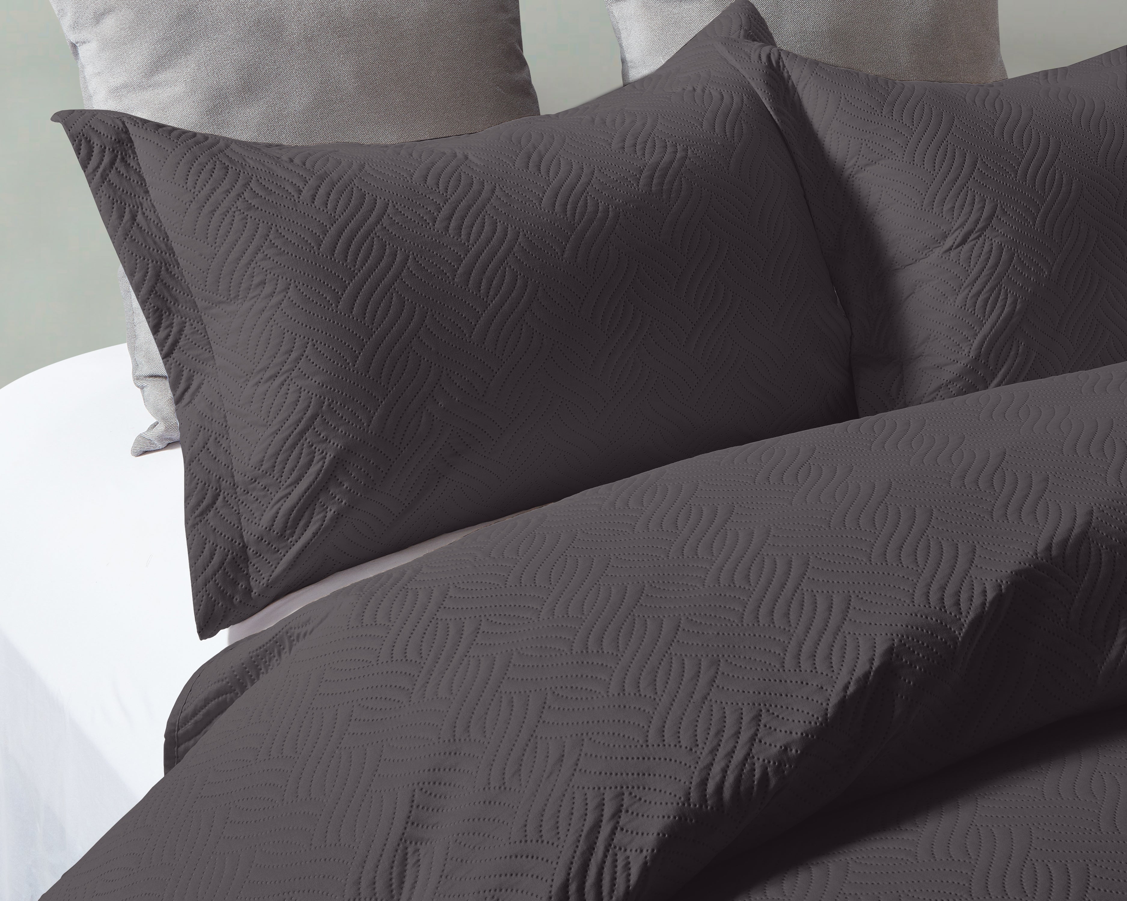 Wave Antraciet 260 x 250 - Mooie sprei - Makkelijk wasbaar - Met 2 slopen