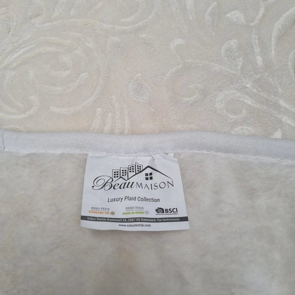Ivory White Throw Blanket 160 x 220 cm | Heavy Quality