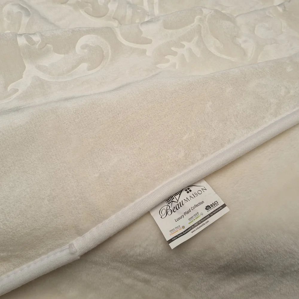 Luxury Ivory White Throw Blanket 220 x 240 cm | Heavy Quality