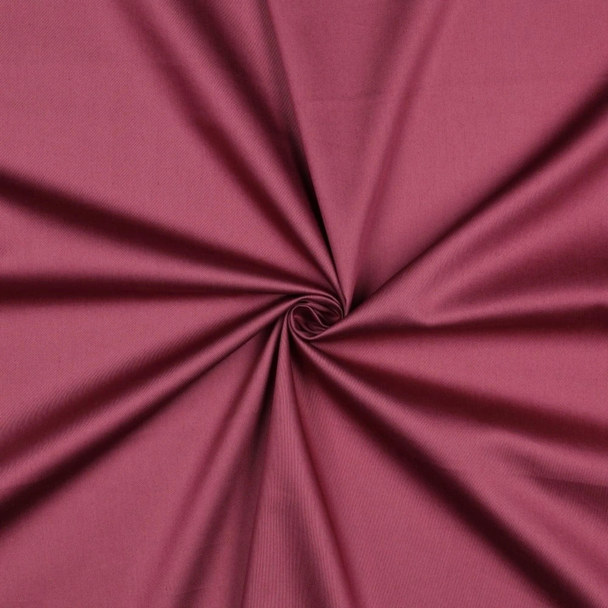 Glanzend Satijnen Dekbedovertrek Burgundy met Lace - Griekse Sleutel