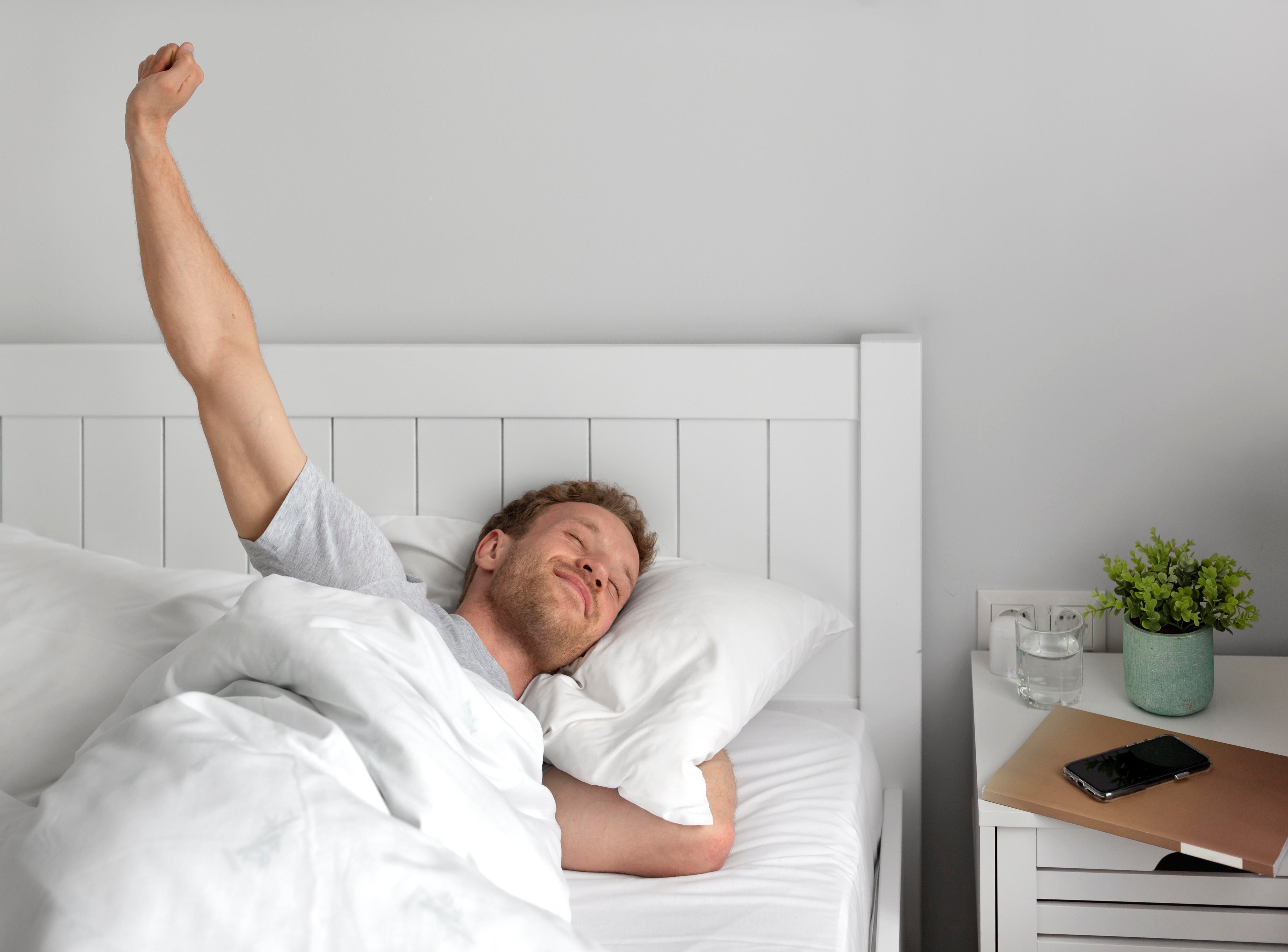 Waarom een Consistent Slaapschema Cruciaal is voor een Betere Gezondheid en Nachtrust