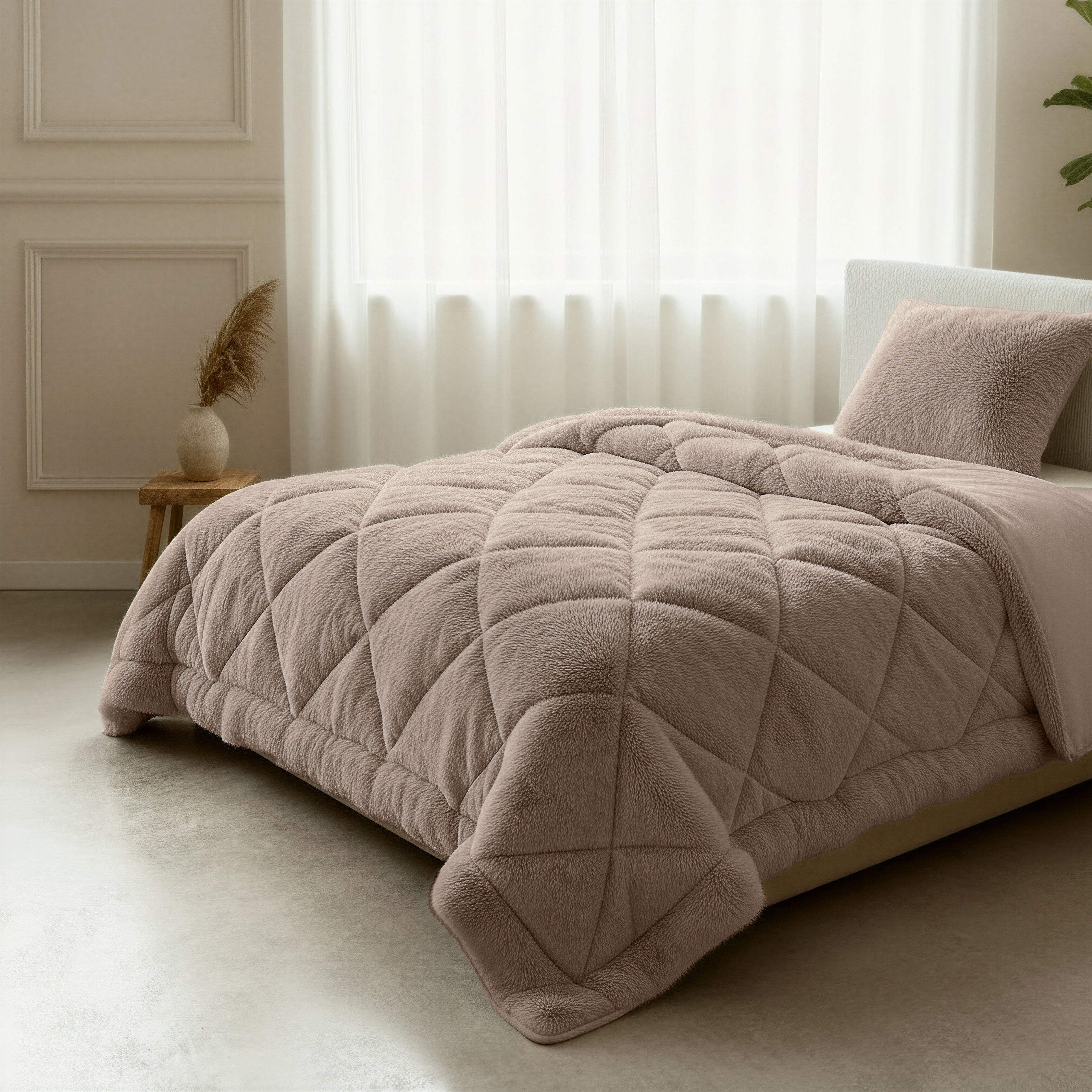 All-in One Lazy Faux Fur Dekbed Taupe - Dekbed met kussenslopen