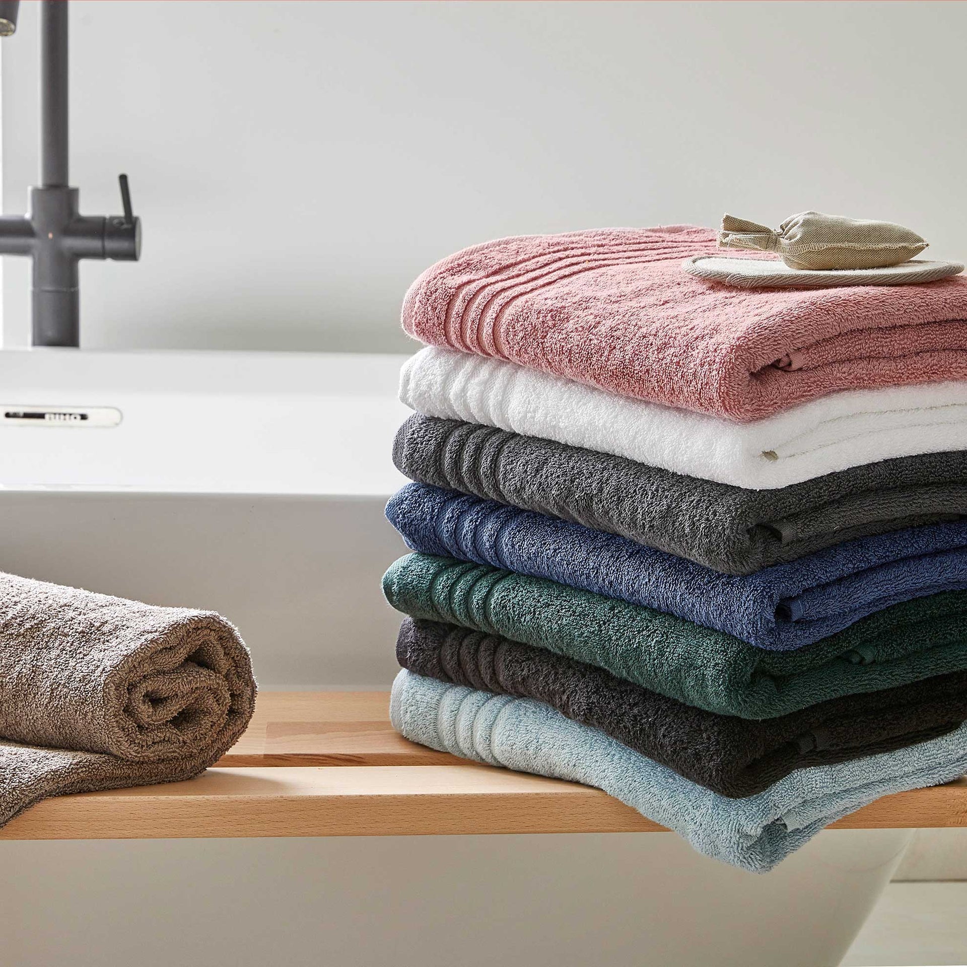 Badlaken Bath Basics - Beige - 100% Katoen - 500 g/m2 - 70 x 140 cm