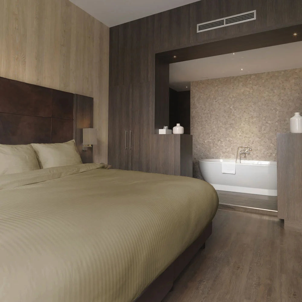 Hotel Line Taupe Green Katoen Satijnen Dekbedovertrek | Luxe Hotelkwaliteit