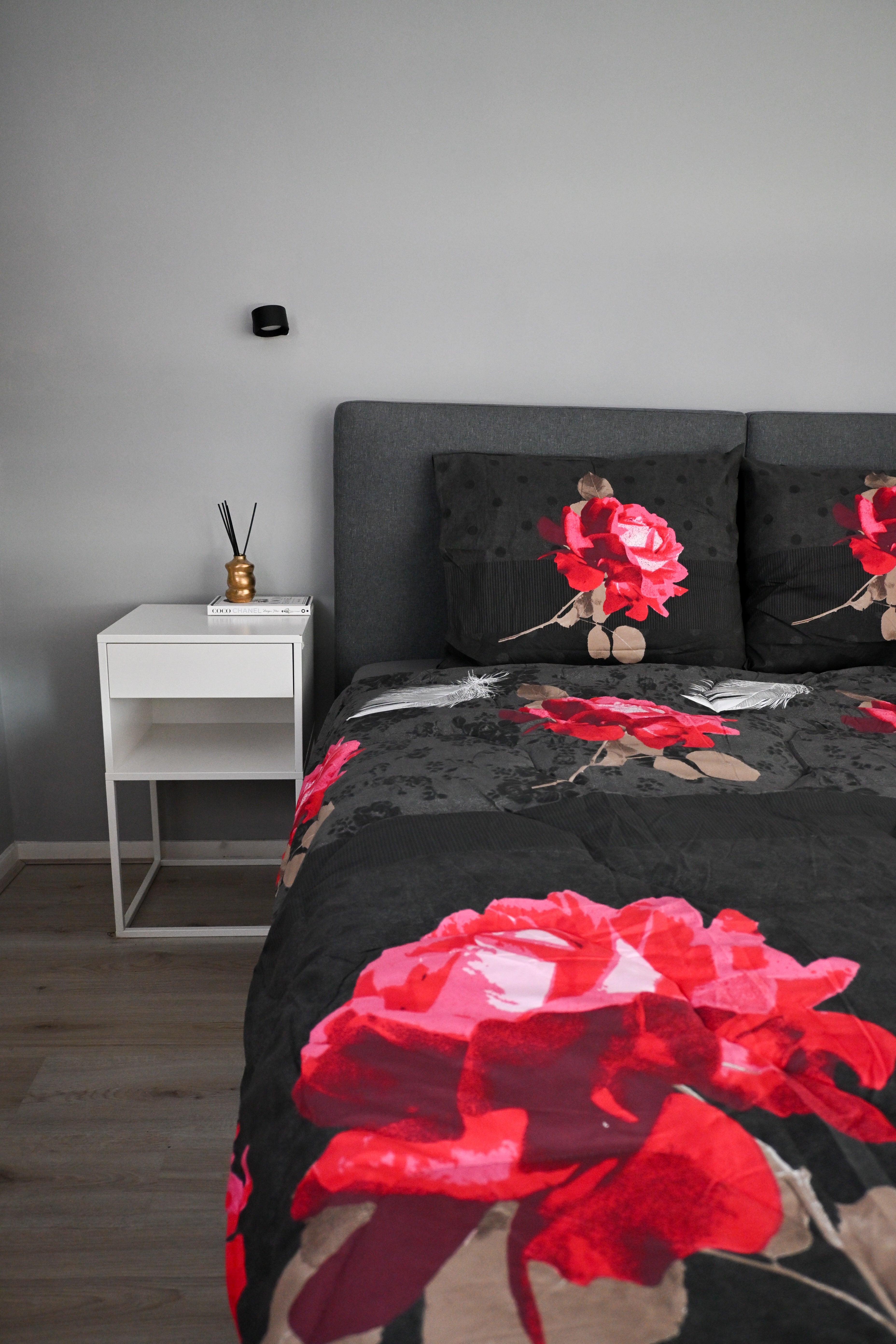 Bedrukt Dekbed Roses Black Red - All Year - Easy Dekbed