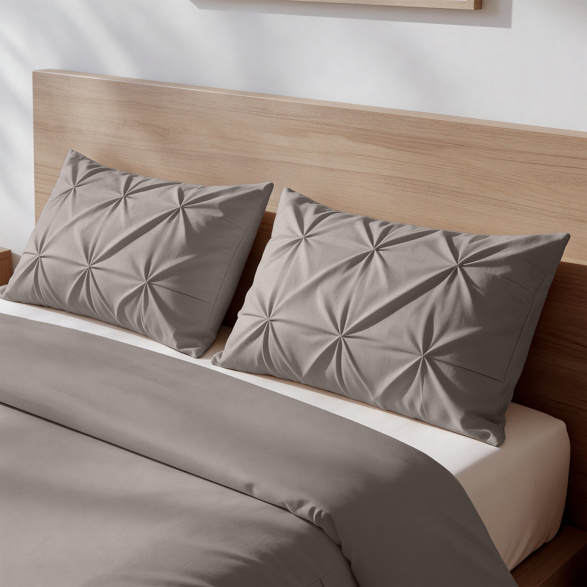 Sleeptime Border Pintuck Dekbedovertrek - Taupe/Grijs - Velvet