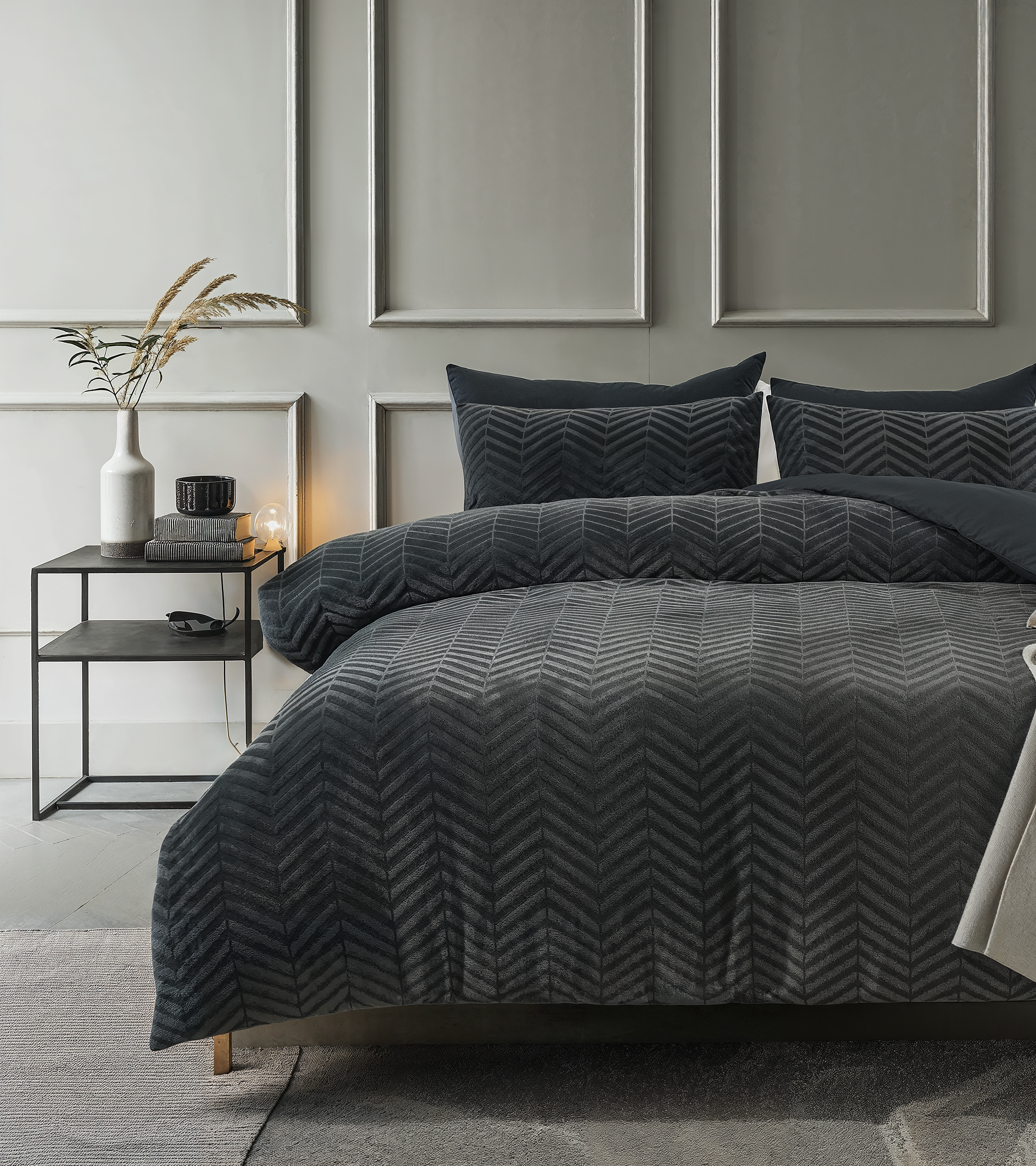 Chevron Teddy Dekbedovertrek Antraciet - Trendy design - Zacht en warm - Luxe uitstraling