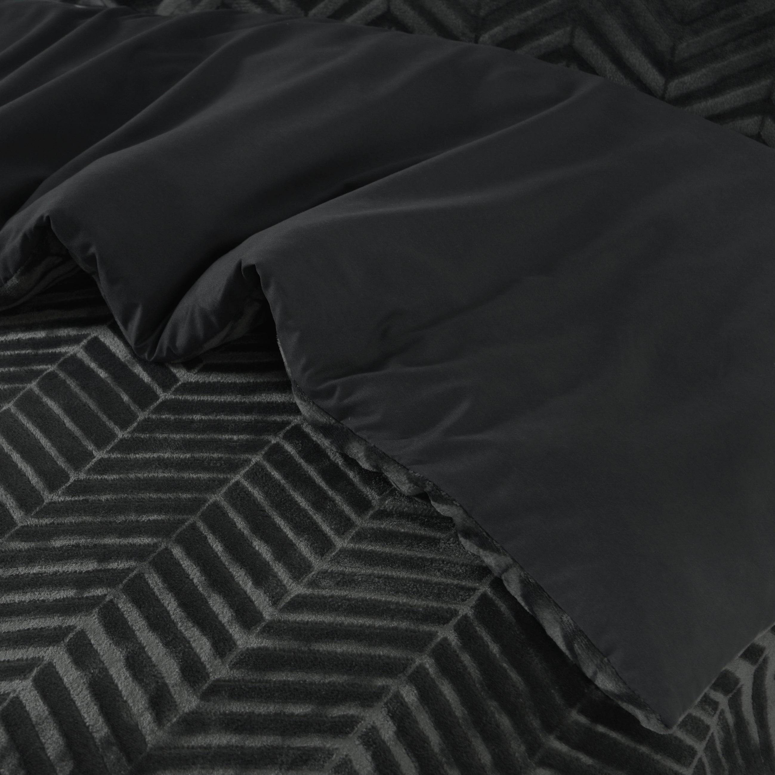 Chevron Teddy Dekbedovertrek Antraciet - Trendy design - Zacht en warm - Luxe uitstraling