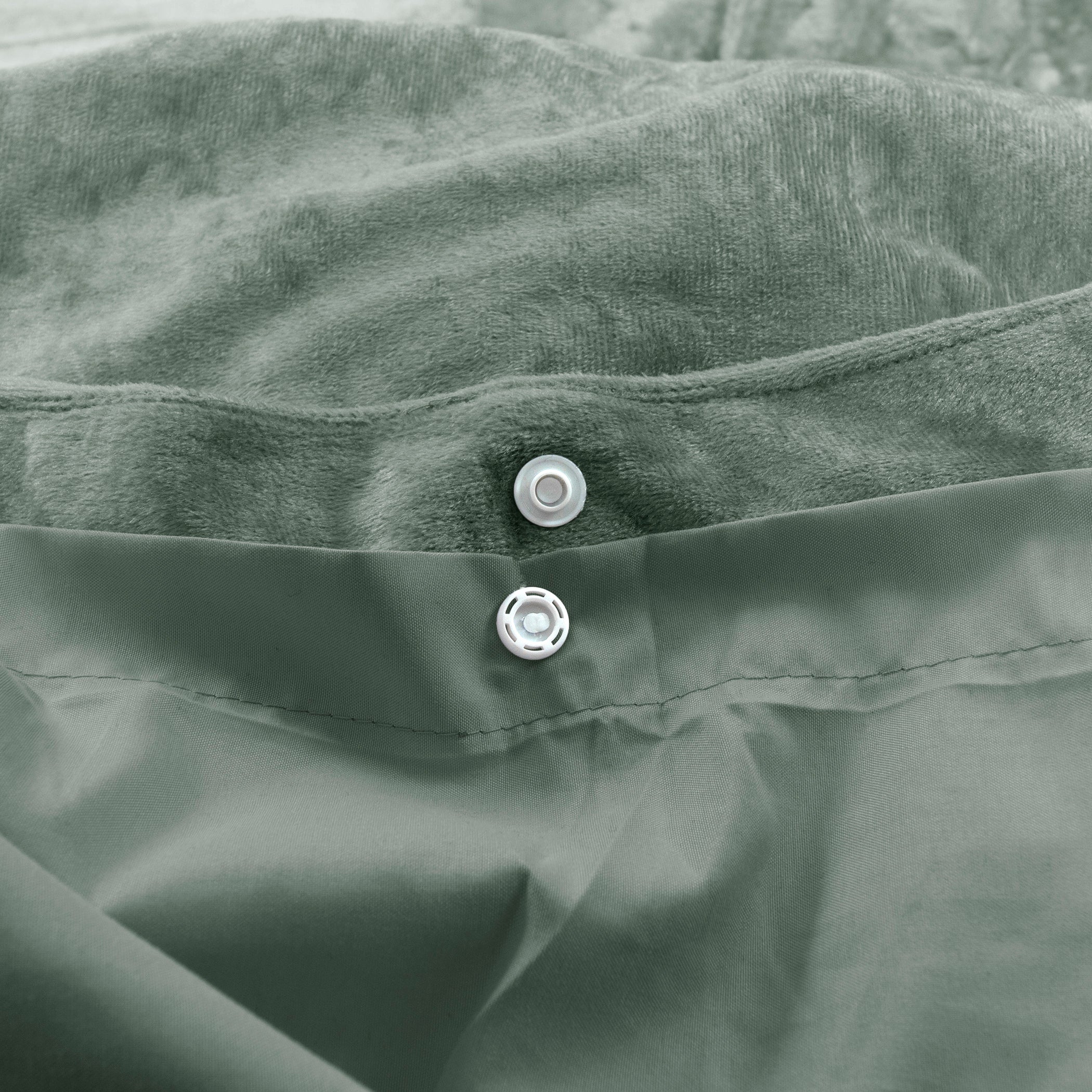 Crystal Velvet Duvet Cover Pistachio Green - Crushed effect - Velvet soft - Luxuriously packaged