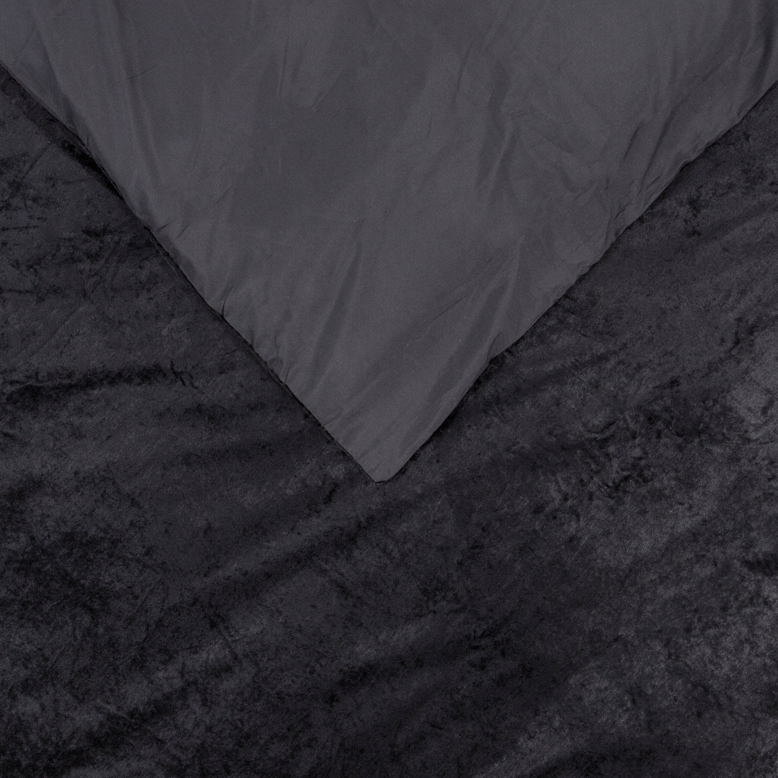 Crystal Velvet Duvet Cover Black - Crushed effect - Velvet soft - Luxuriously packaged