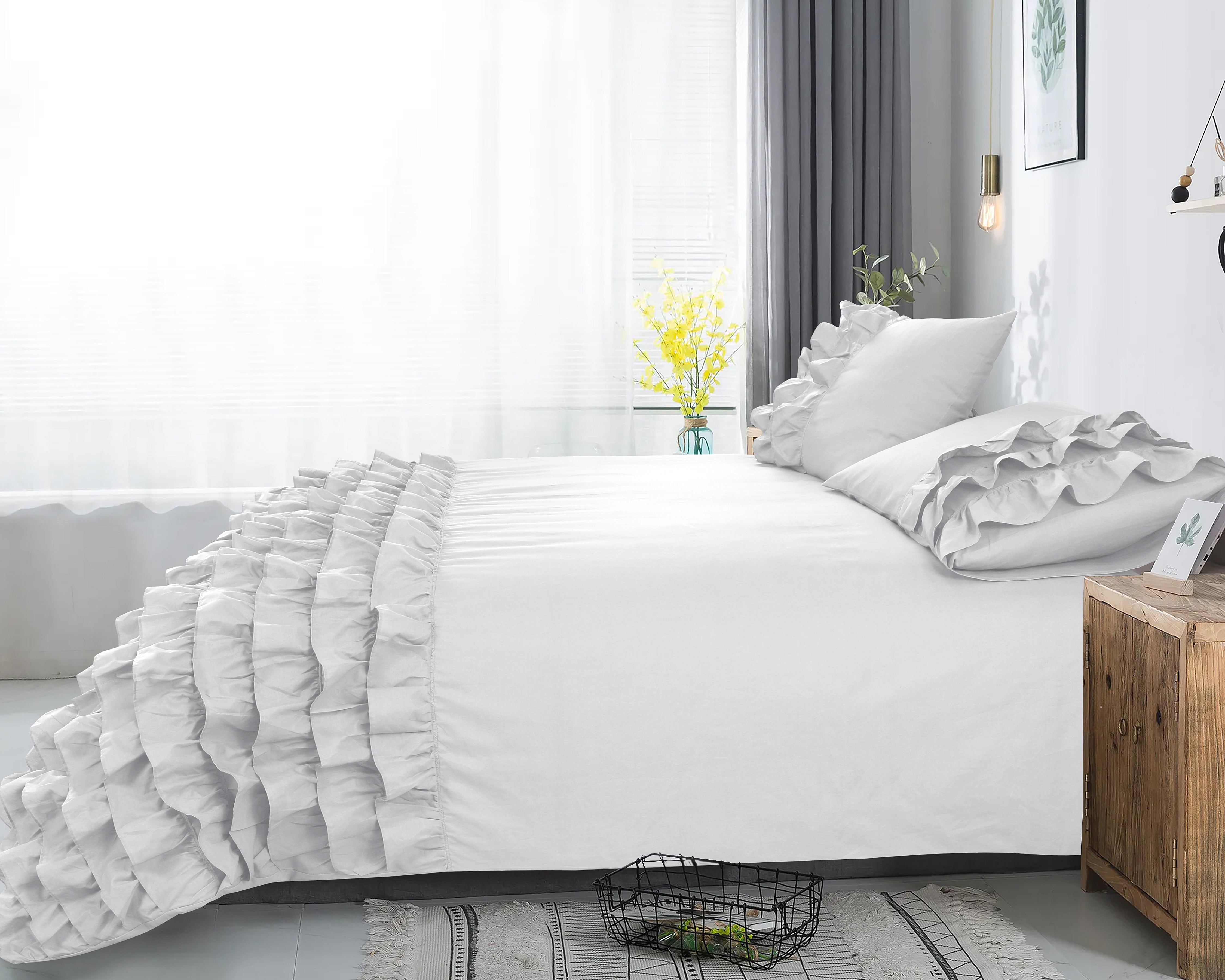 Cyprus Duvet Cover White - Luxury Design - Super soft woven - Luxuriously packaged